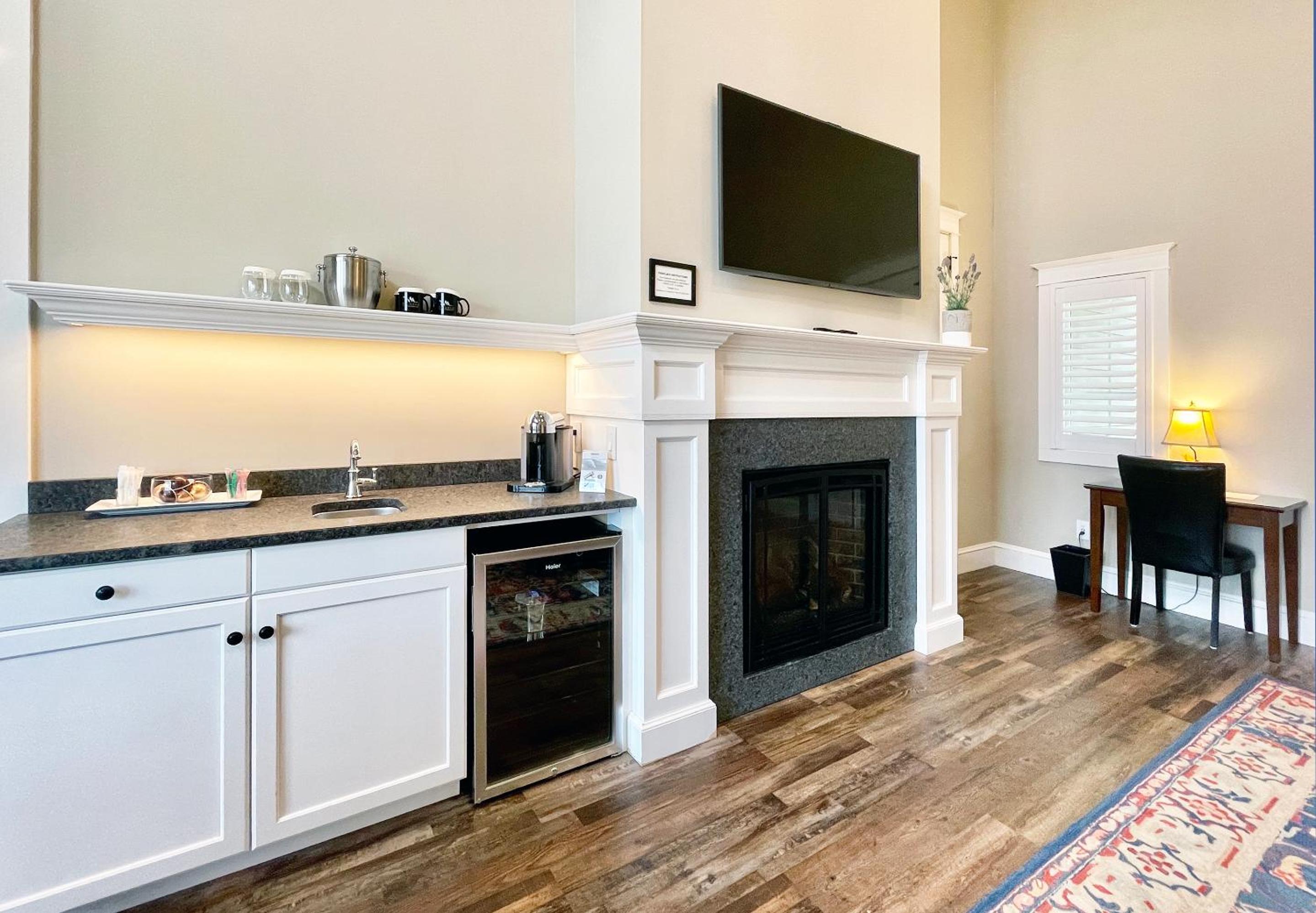 King Suite photo 2