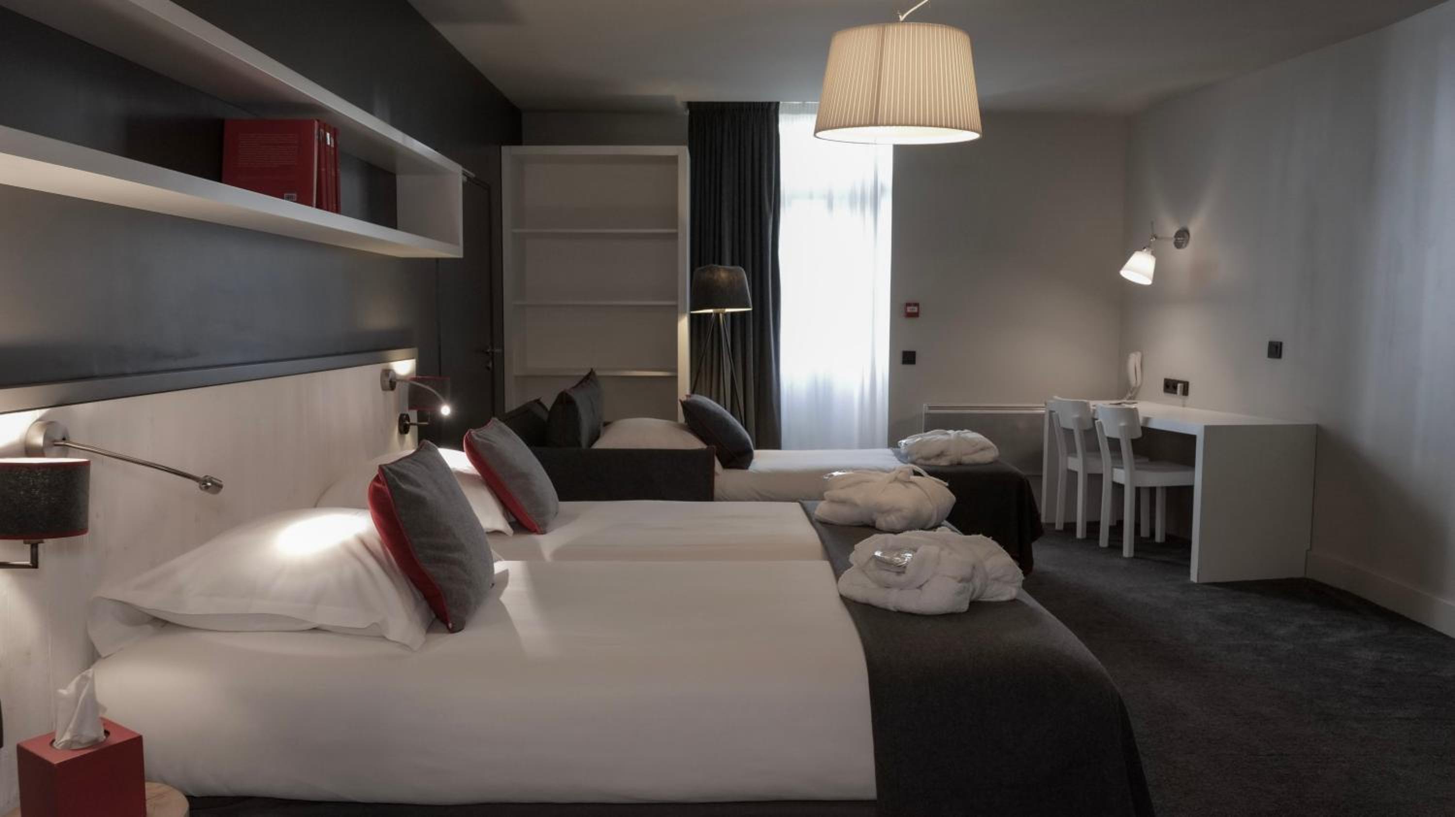 Superior Double Room - Photo 8