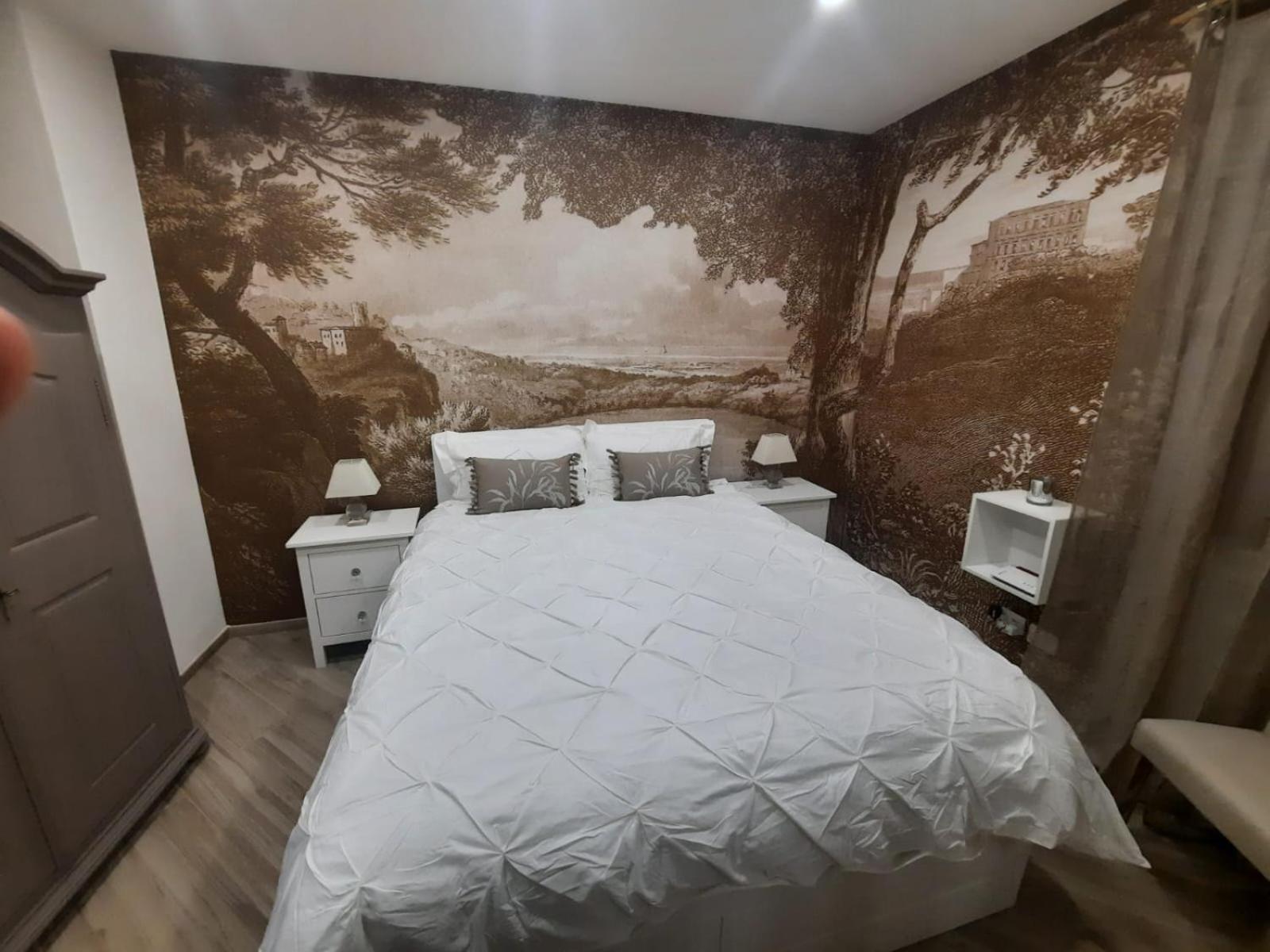 Apartment With Lake View photo 3