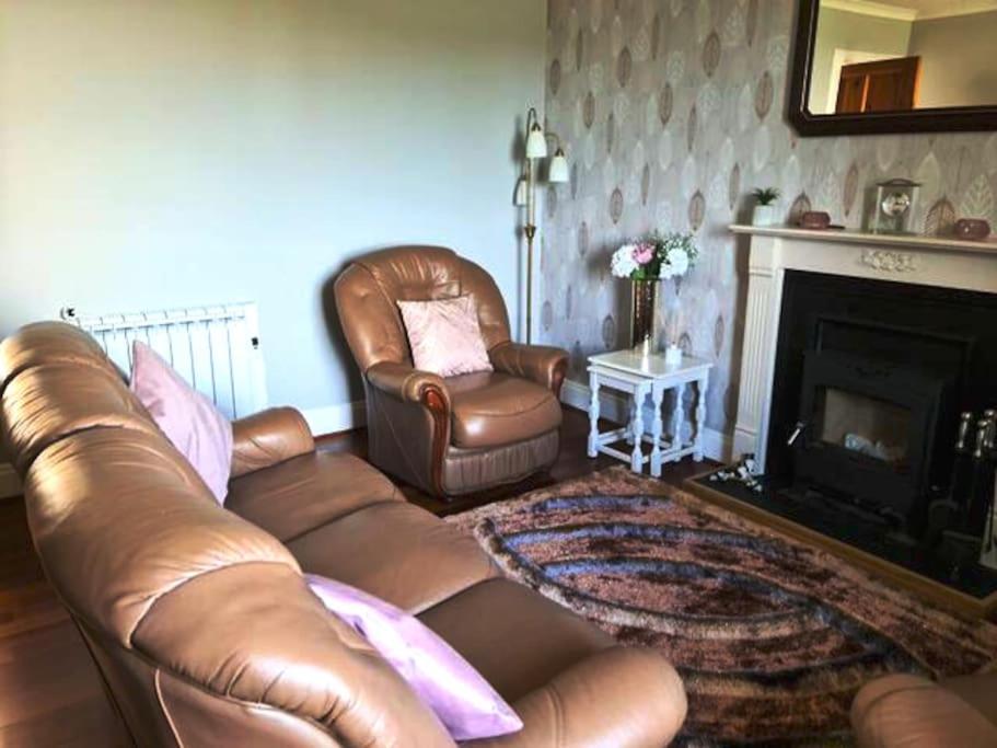 Four-Bedroom House photo 3