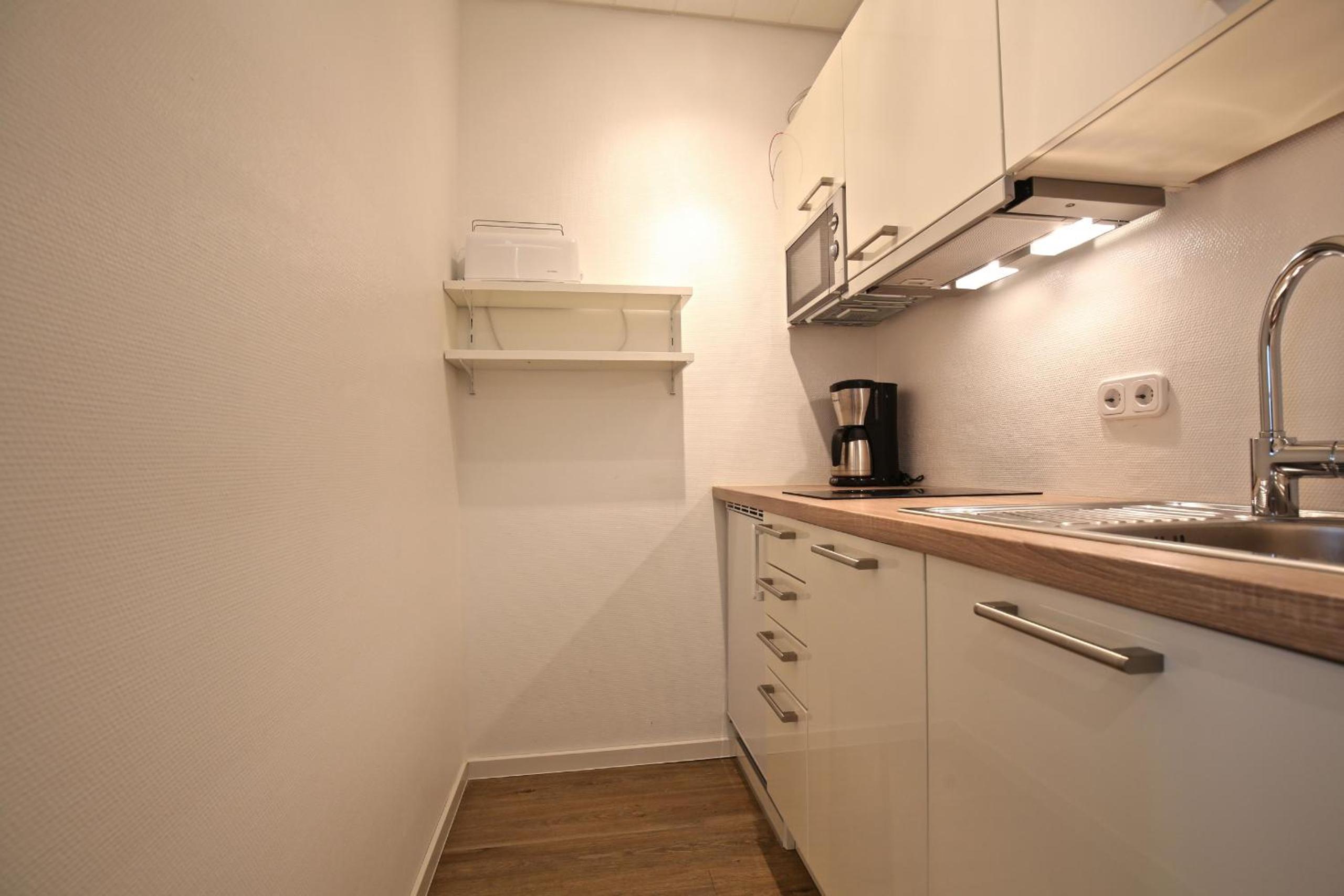 Apartment photo 2