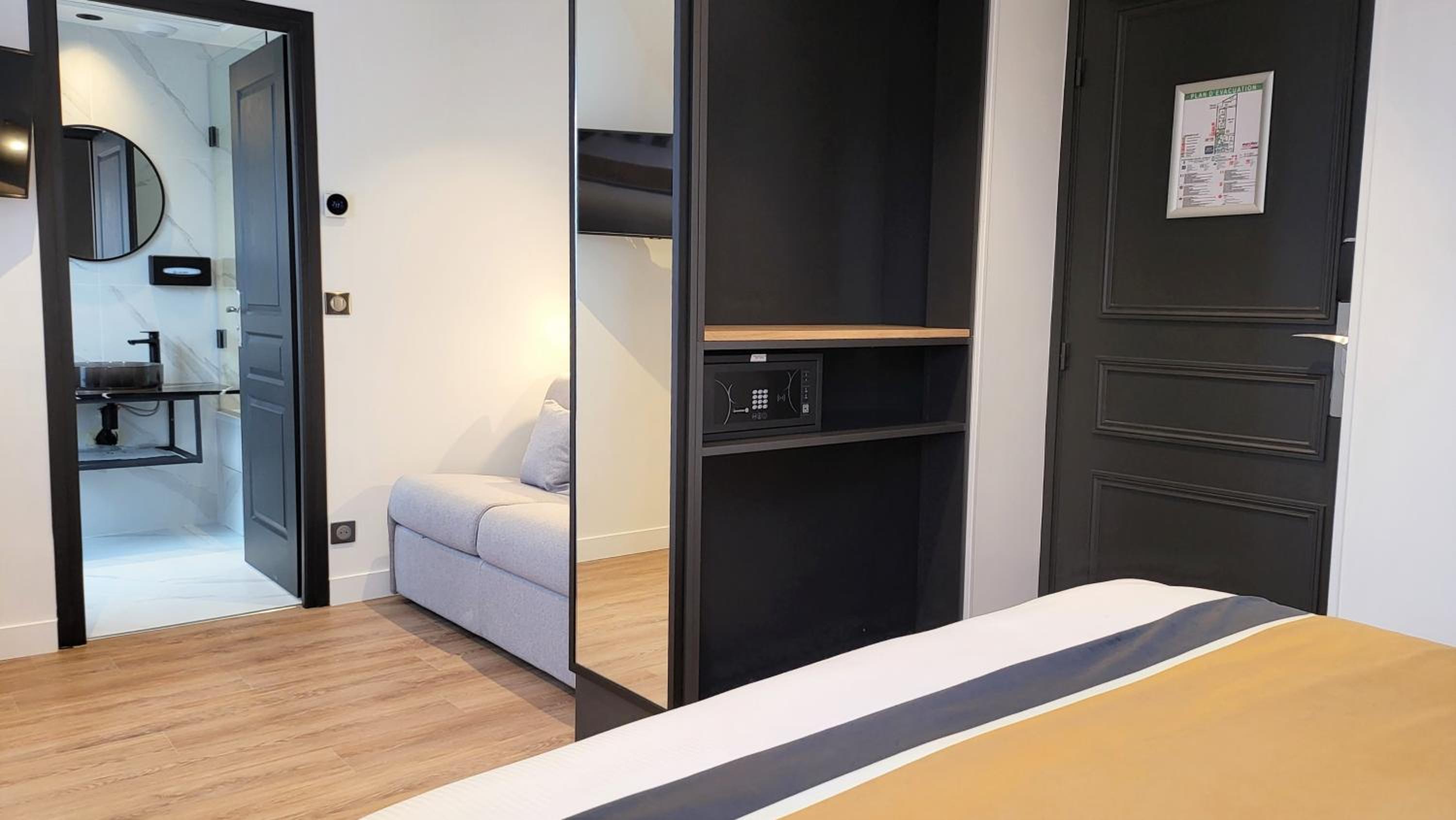 Junior Suite thumbnail 6