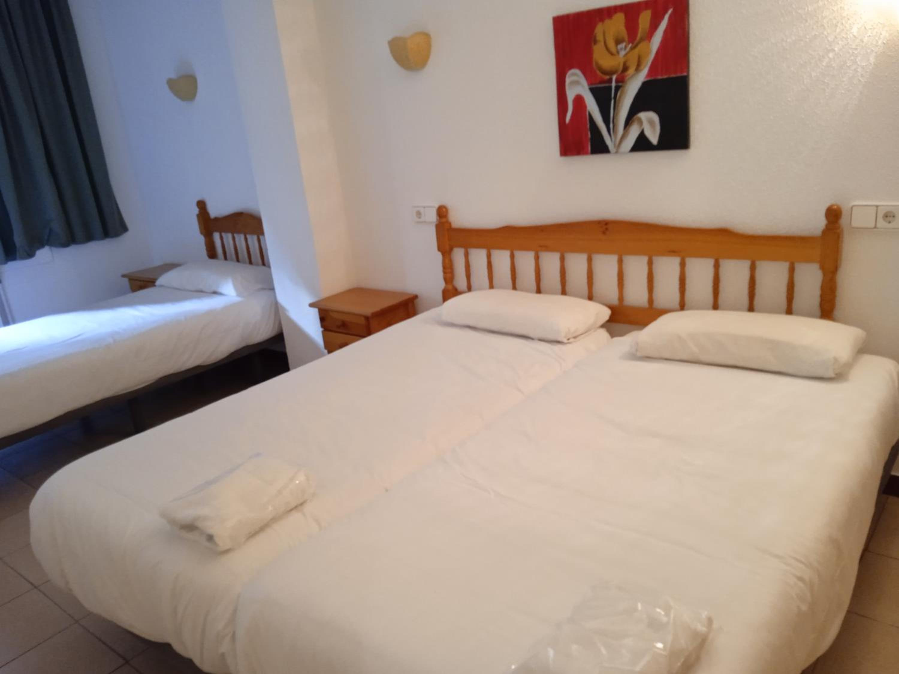 Interior One-Bedroom Apartment (3 Adults) photo 1