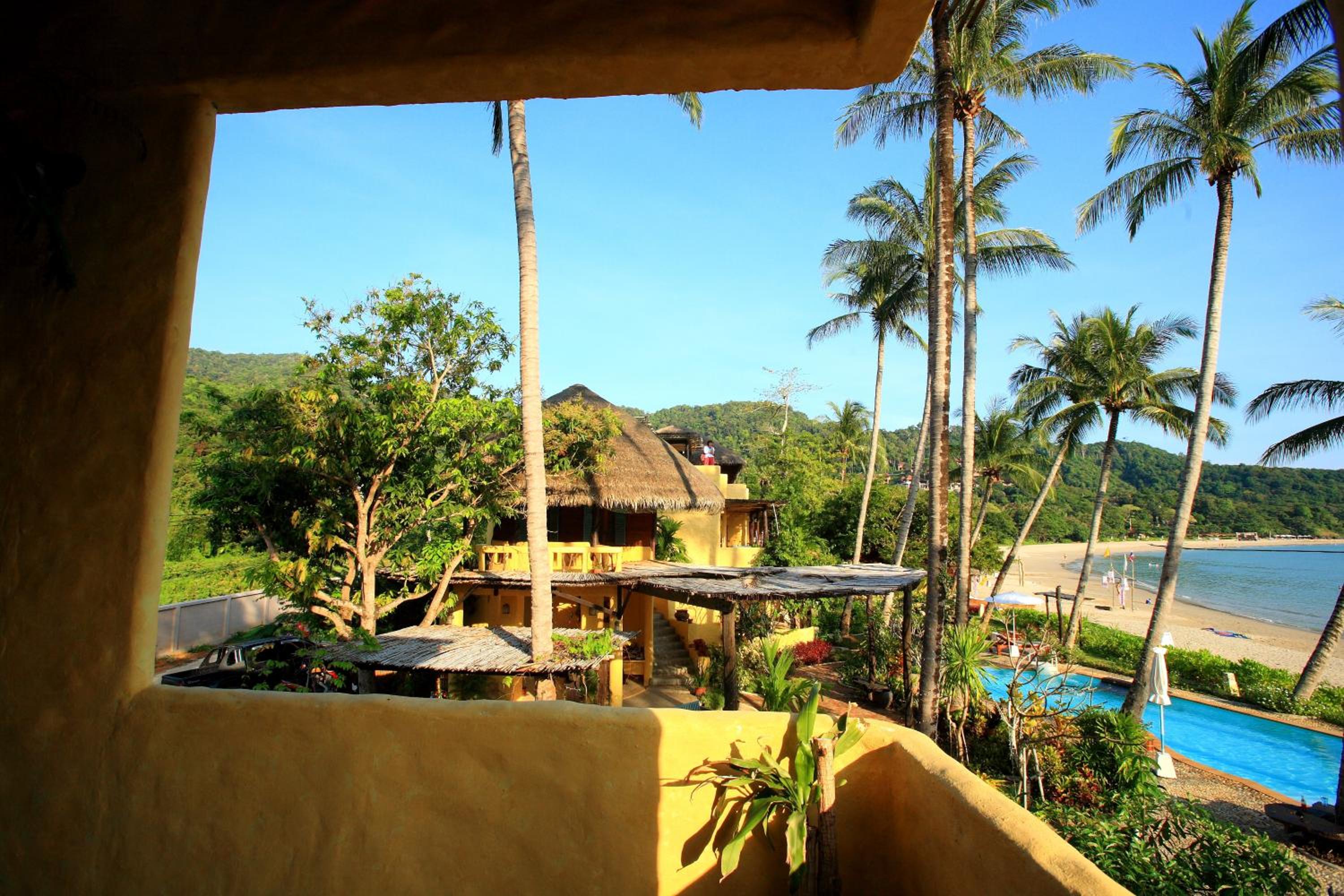 Suite with Sea View - Photo 11