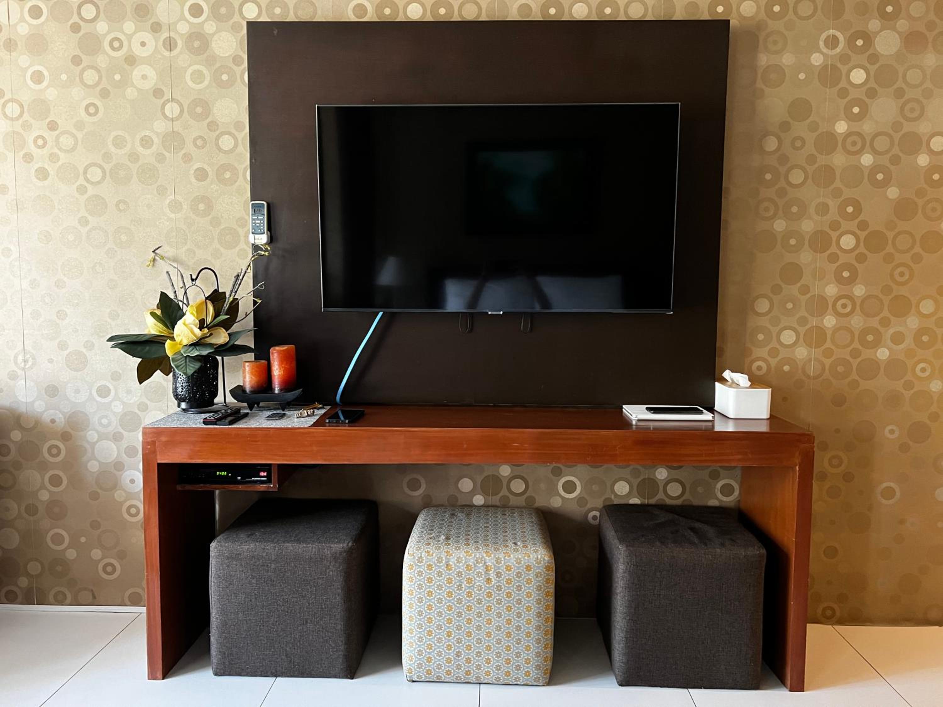 One-Bedroom Apartment - Photo 15
