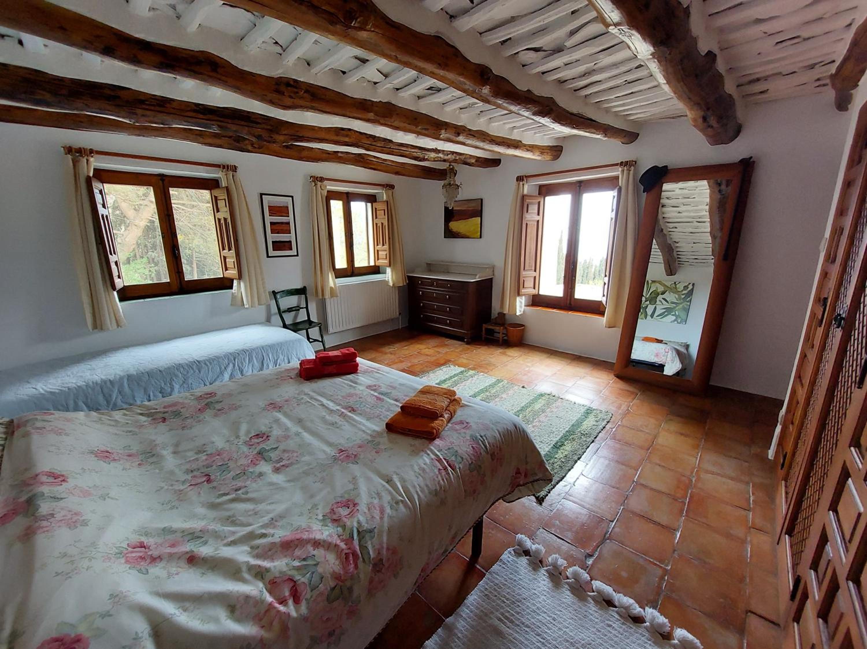 Triple Room with Private External Bathroom photo 3