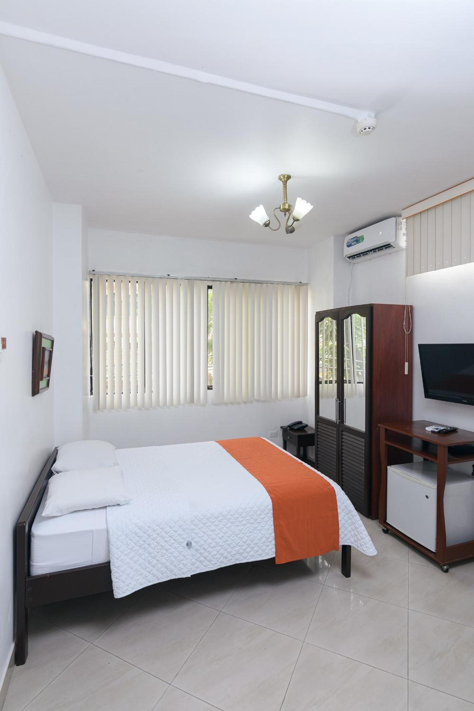 Single Room with Park View