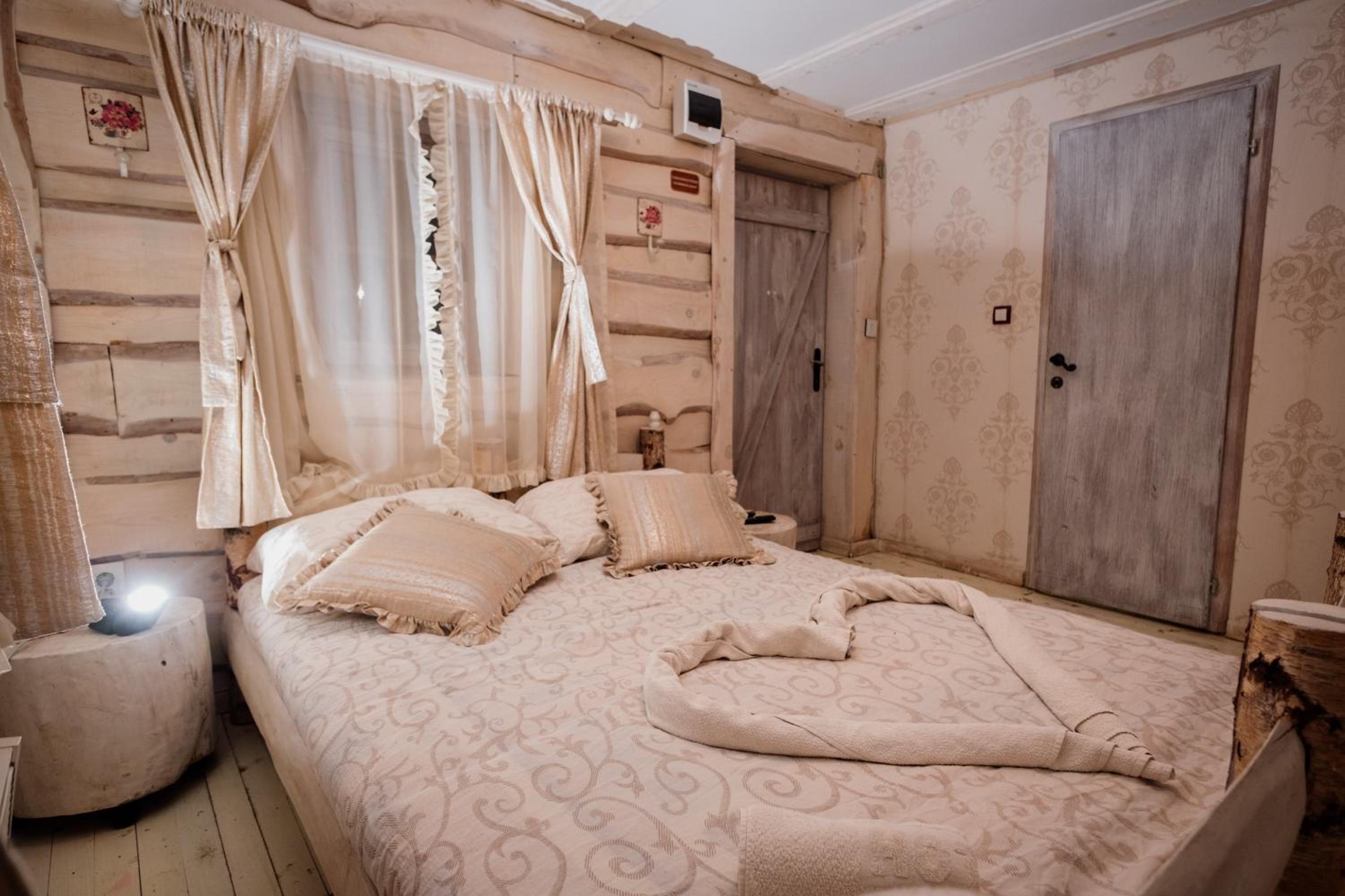 Romantic Double Room photo 2
