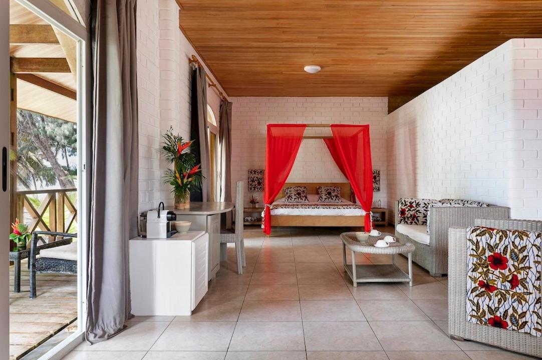 Family Room with Sea View photo 2