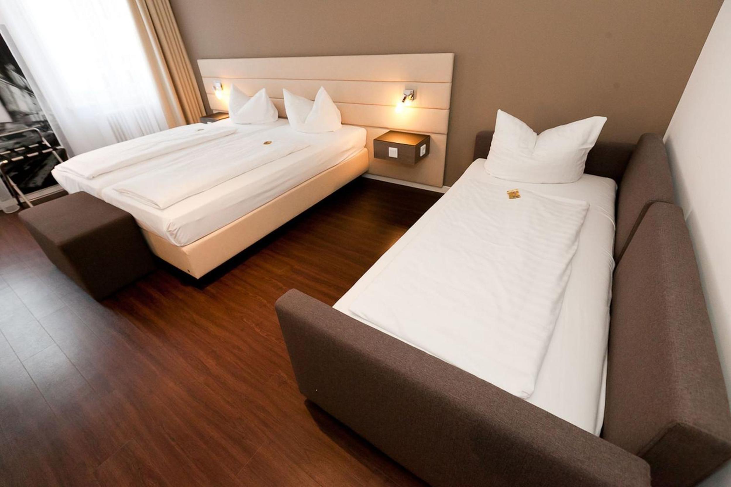 Triple Room - Photo 7