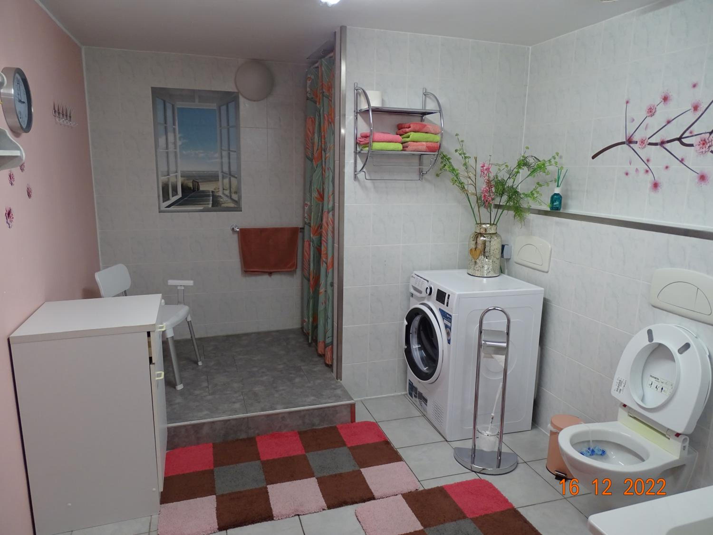 Two-Bedroom Apartment photo 2