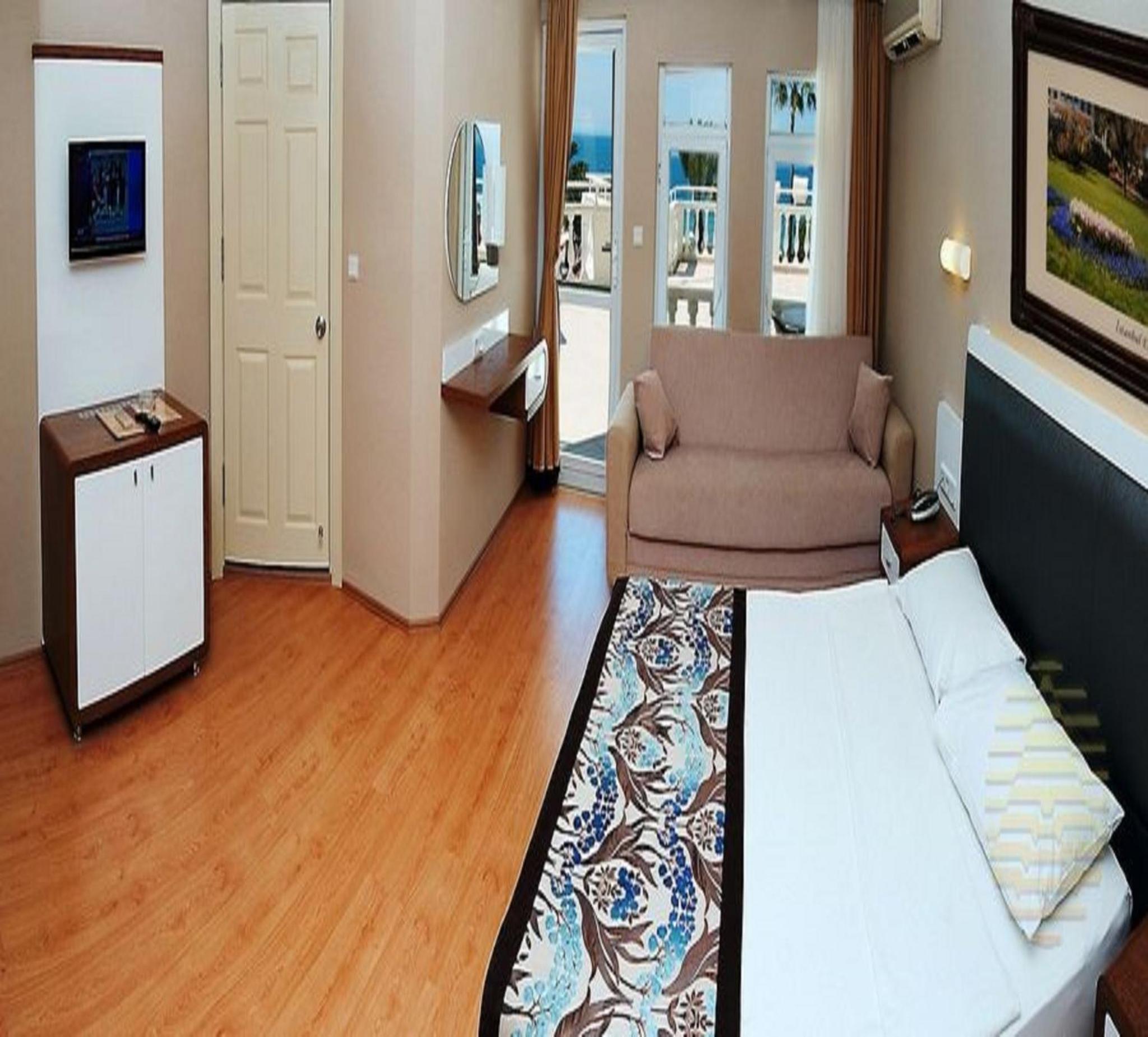Standard Triple Room photo 3