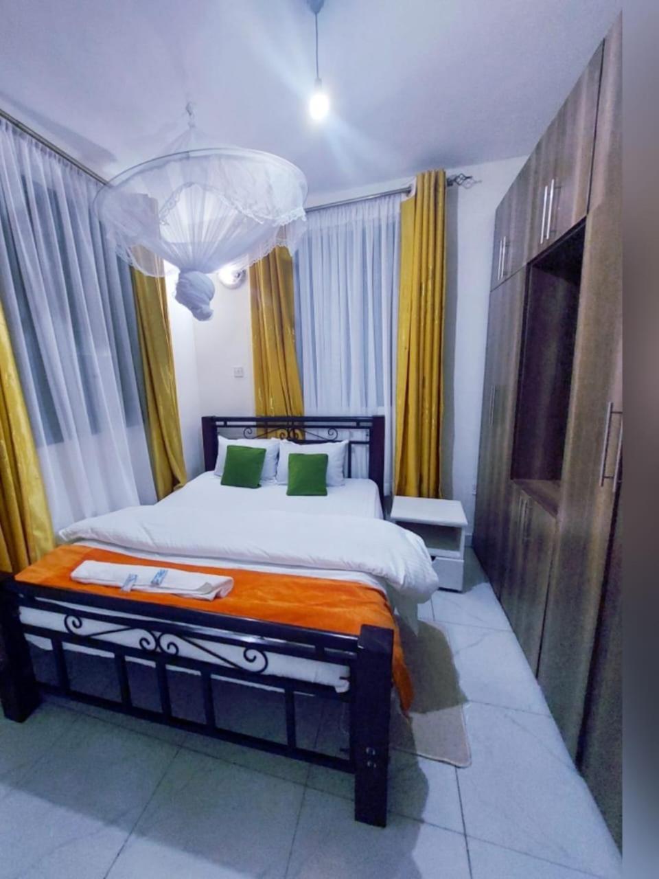 Two-Bedroom Apartment - Photo 1