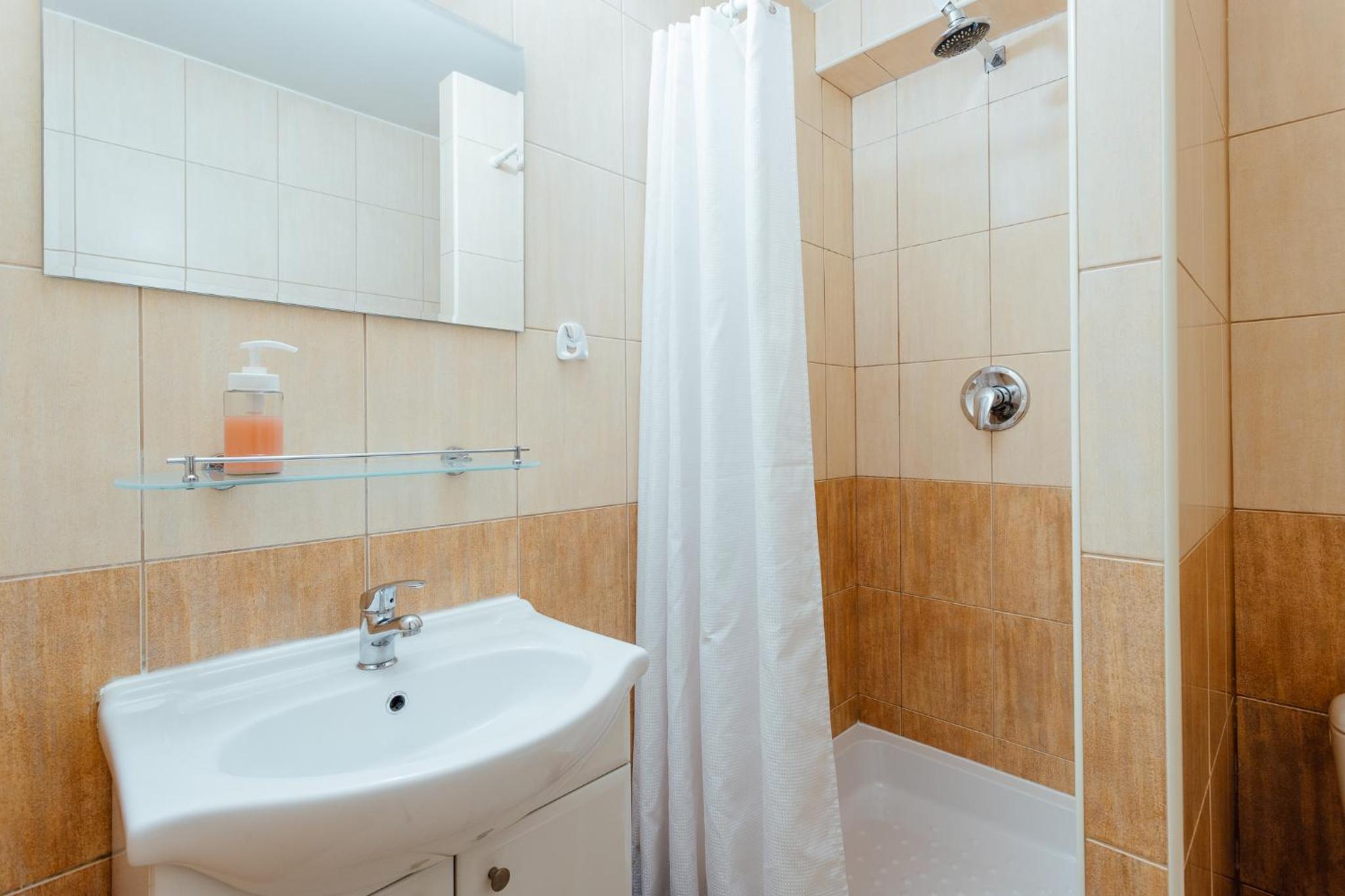 Standard Double or Twin Room photo 2