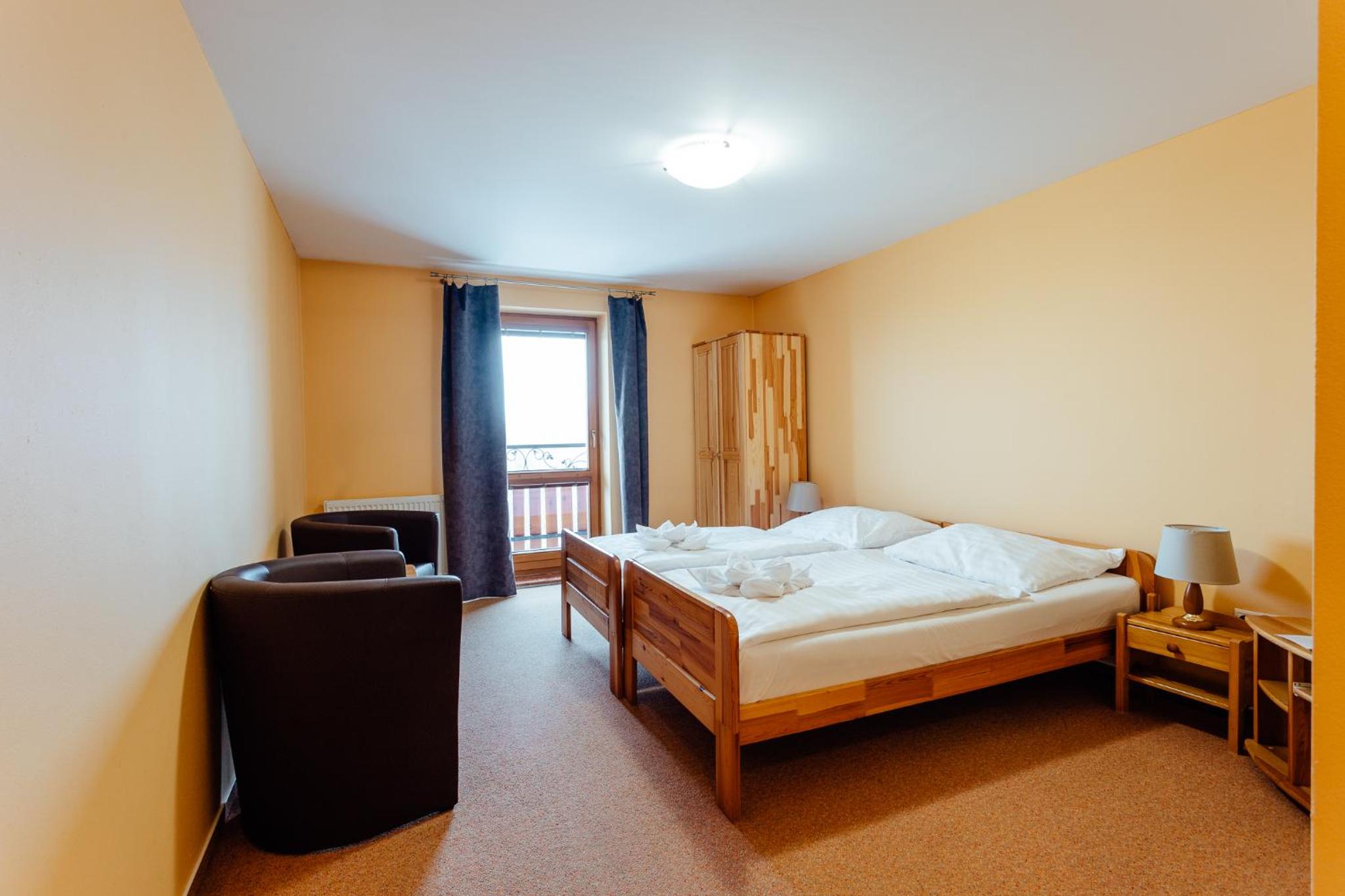 Standard Double or Twin Room photo 1