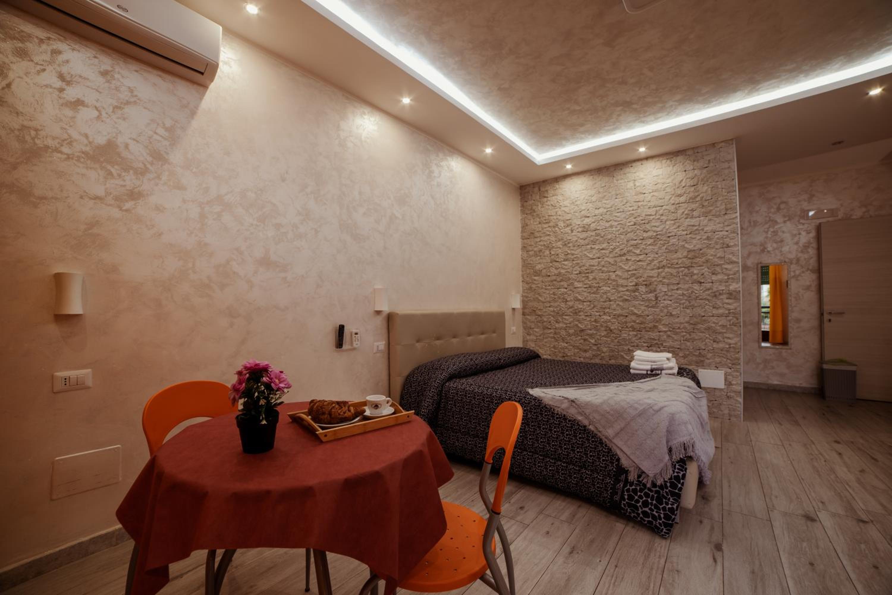 Suite photo 1
