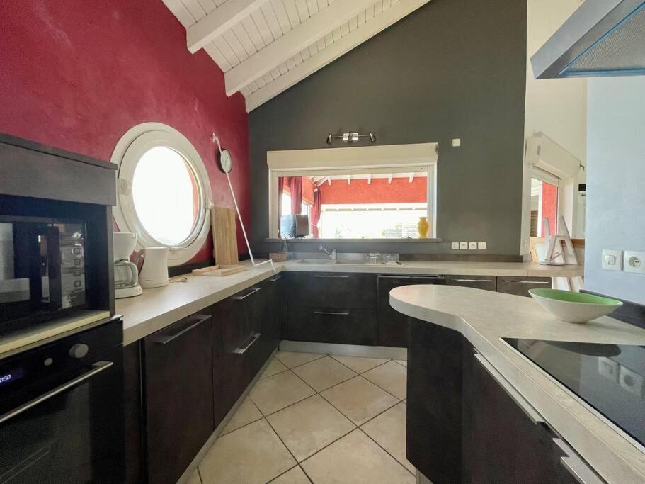 Three-Bedroom Villa photo 3