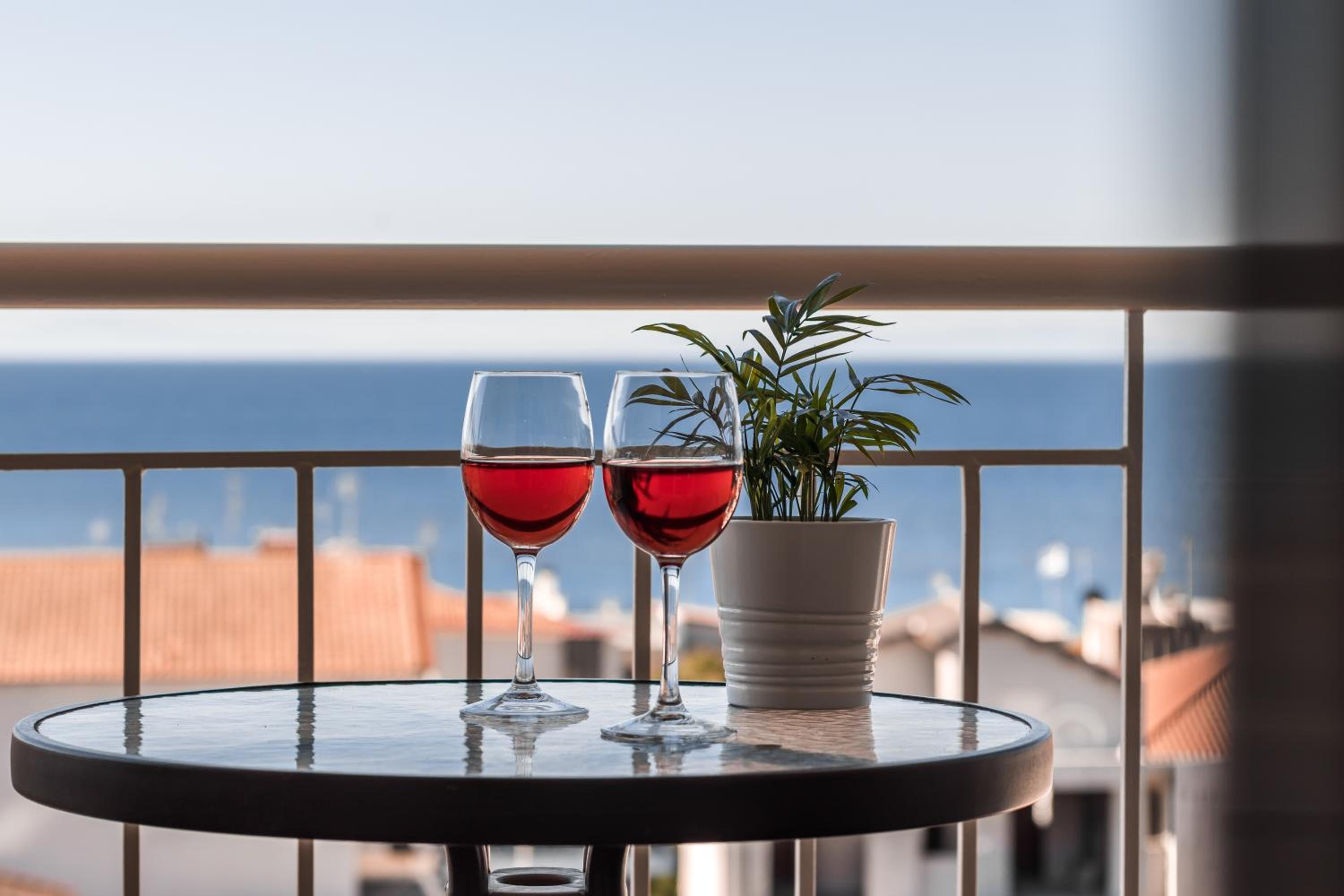 Superior Double or Twin Room with Sea View - Photo 3