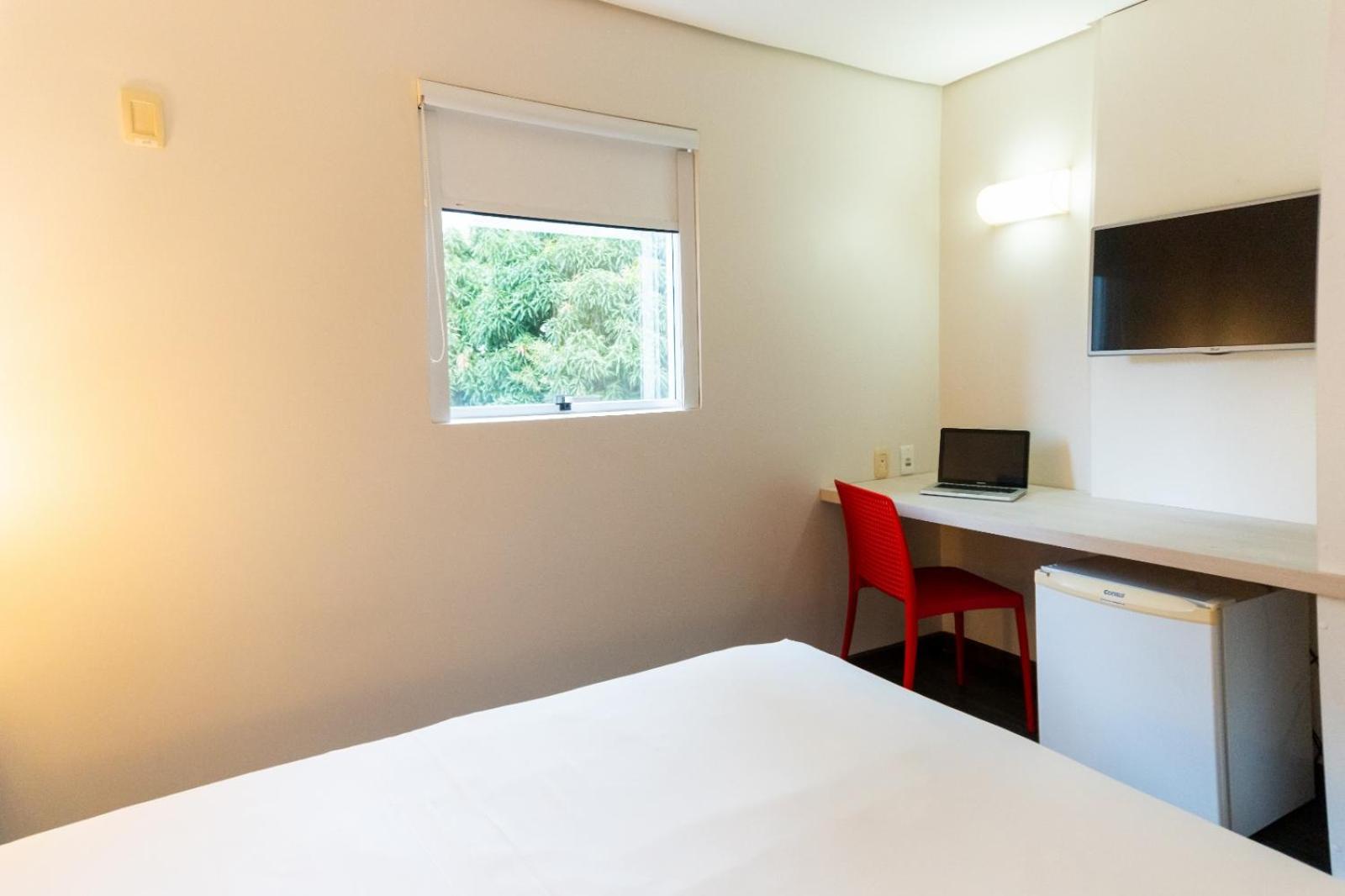Standard Double Room - Photo 2