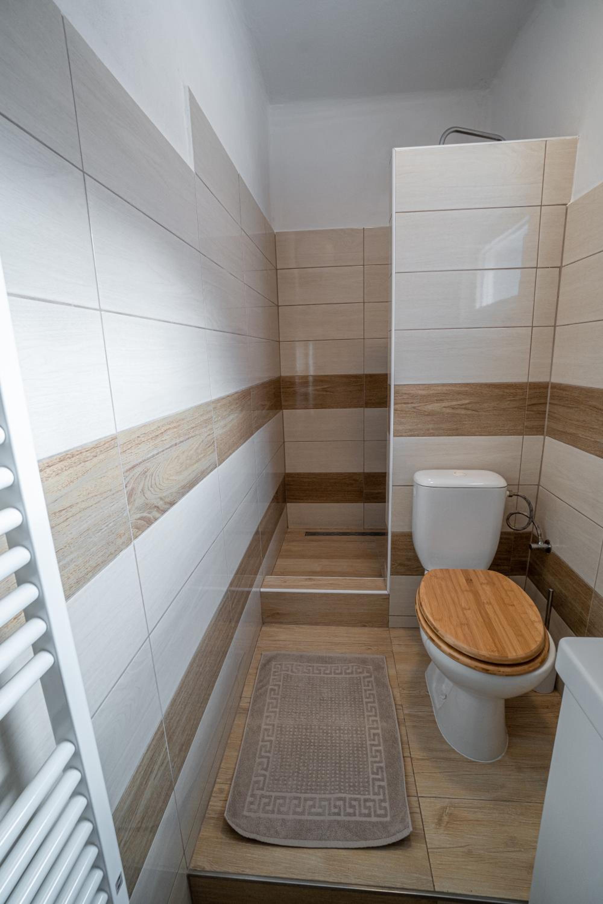 Apartment - Photo 5
