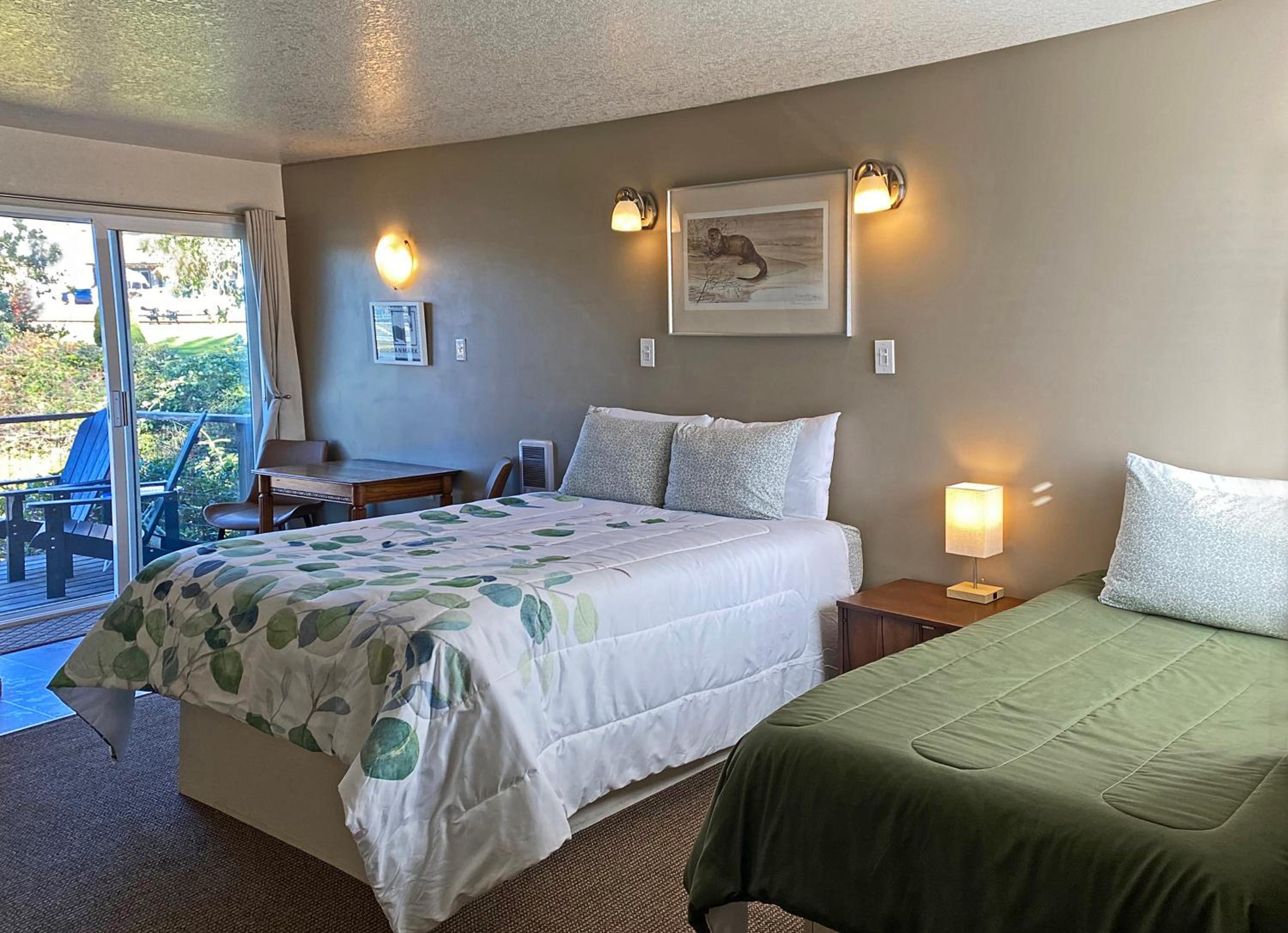 Queen Room with Balcony