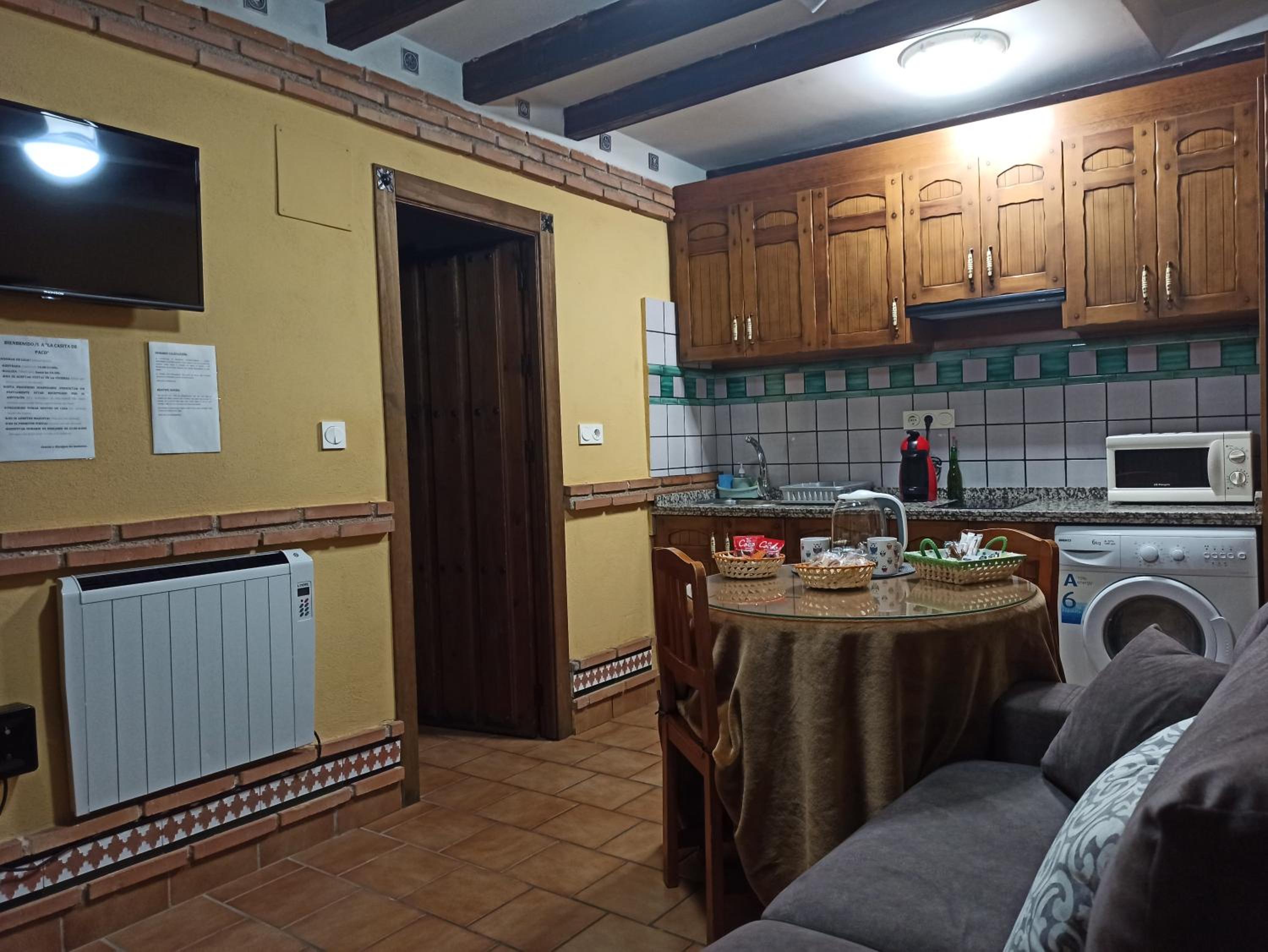 One-Bedroom Apartment - Photo 34