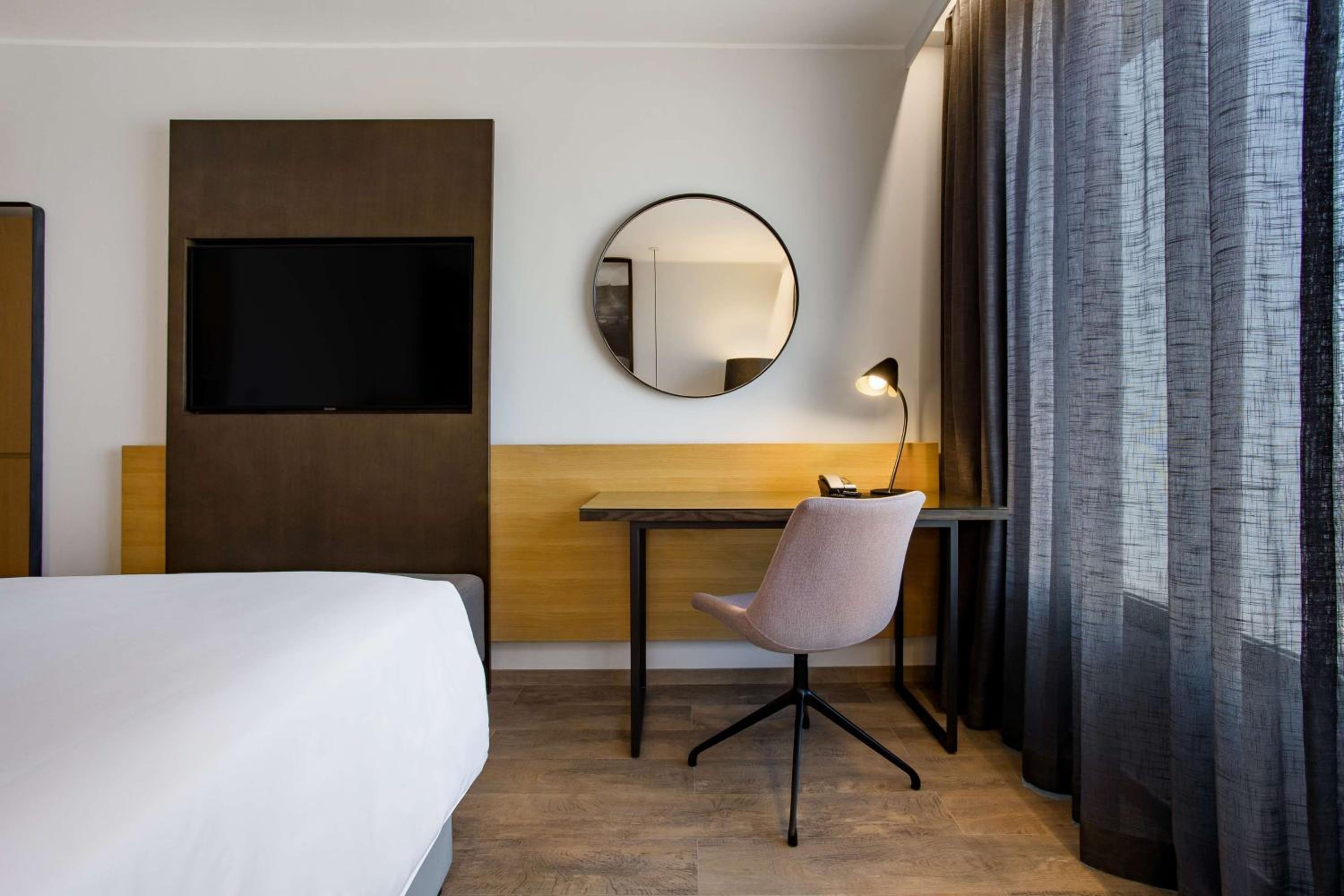 Superior Room - Photo 5