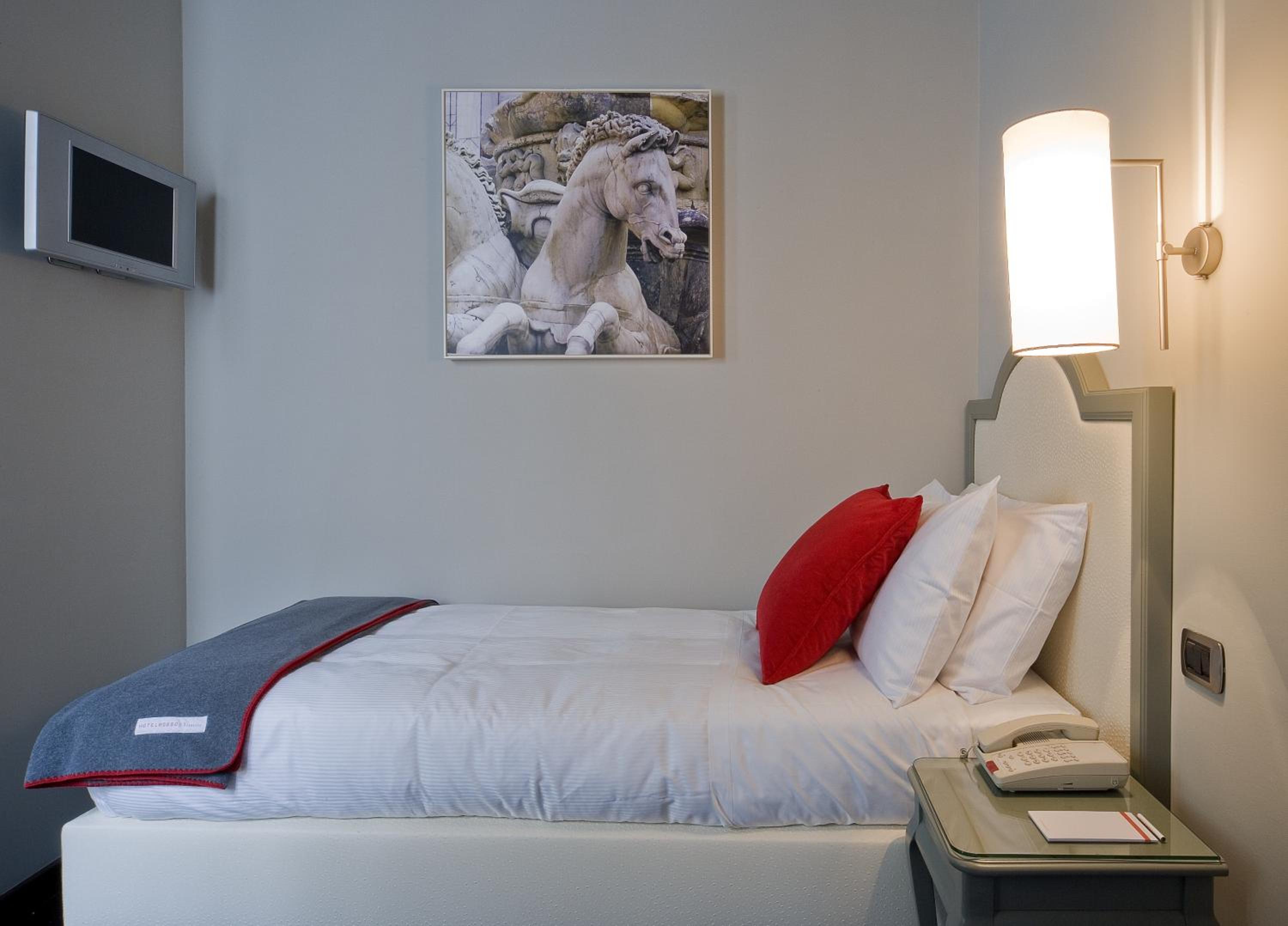 Economy Double Room photo 1