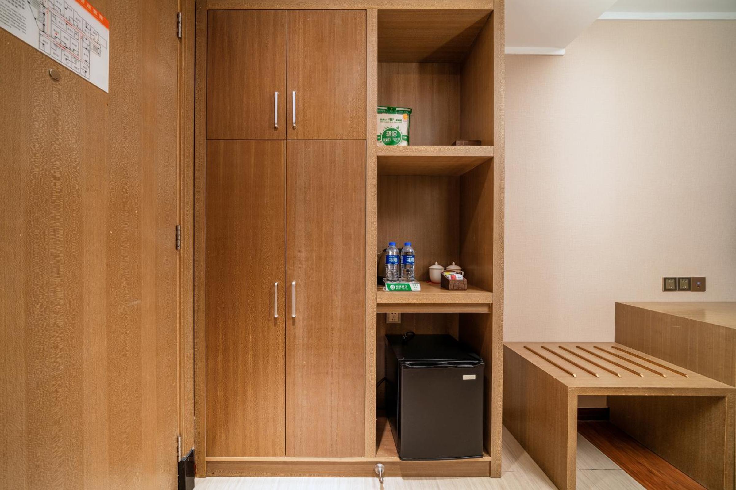 Deluxe Twin Room photo 1