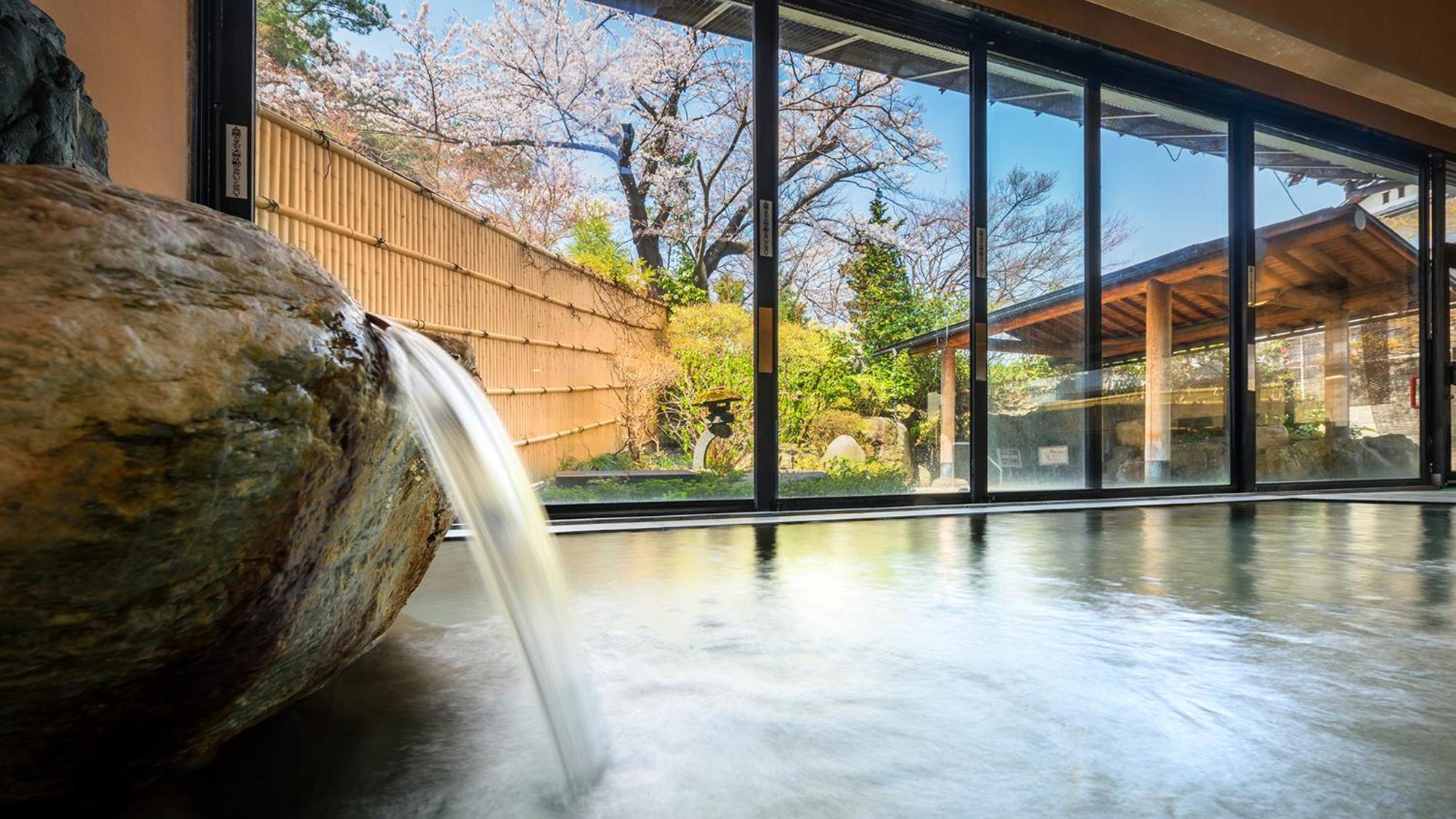 Japanese-Style Room with Tatami Area photo 3