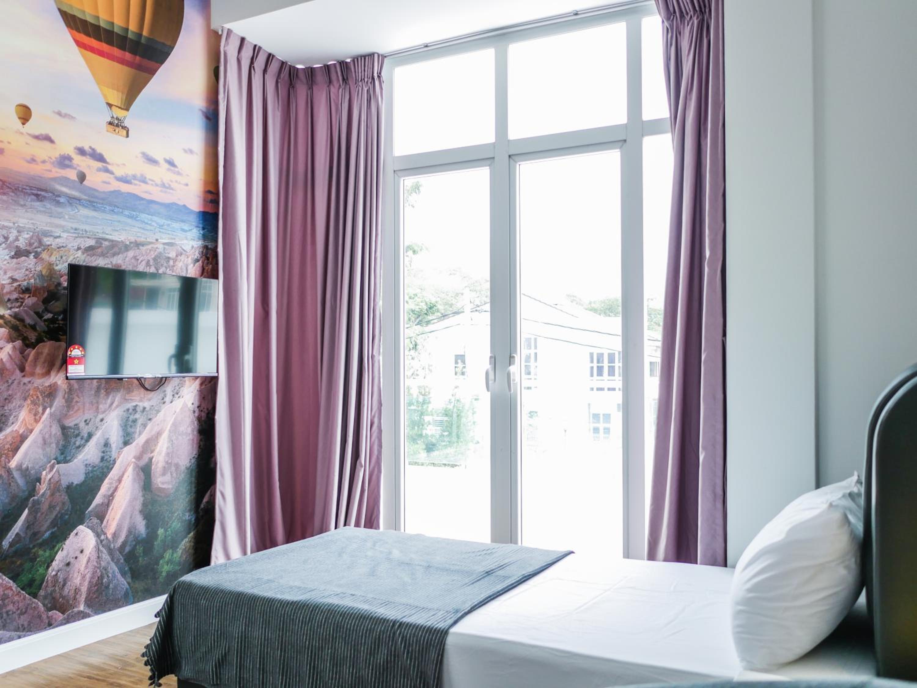 Single Room with Terrace