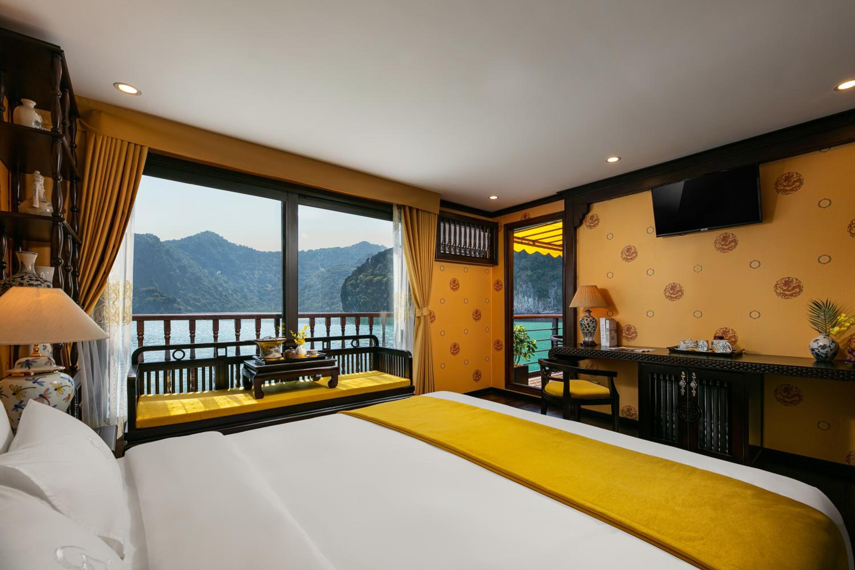 King Suite - Photo 10