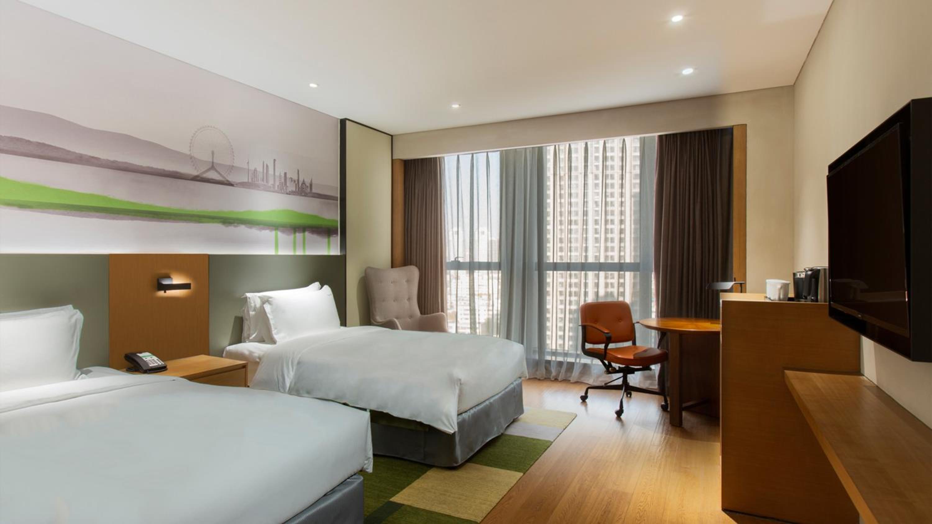 Standard Twin Room with City View photo 3