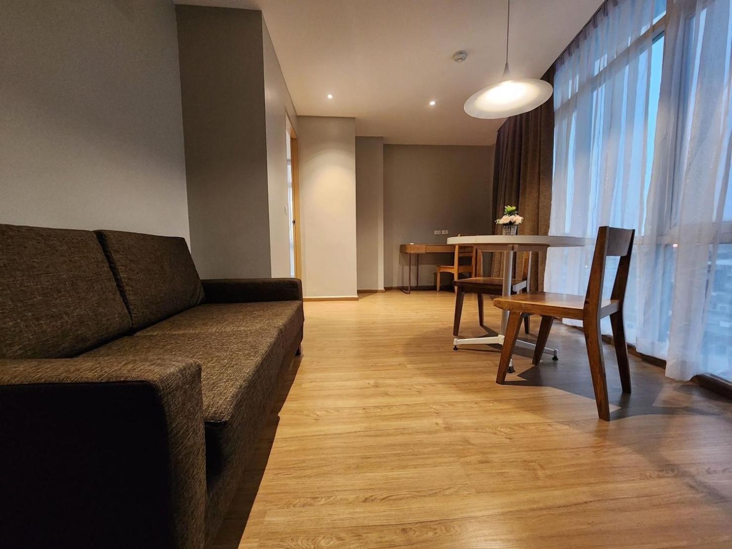 Executive Two-Bedroom Suite photo 3