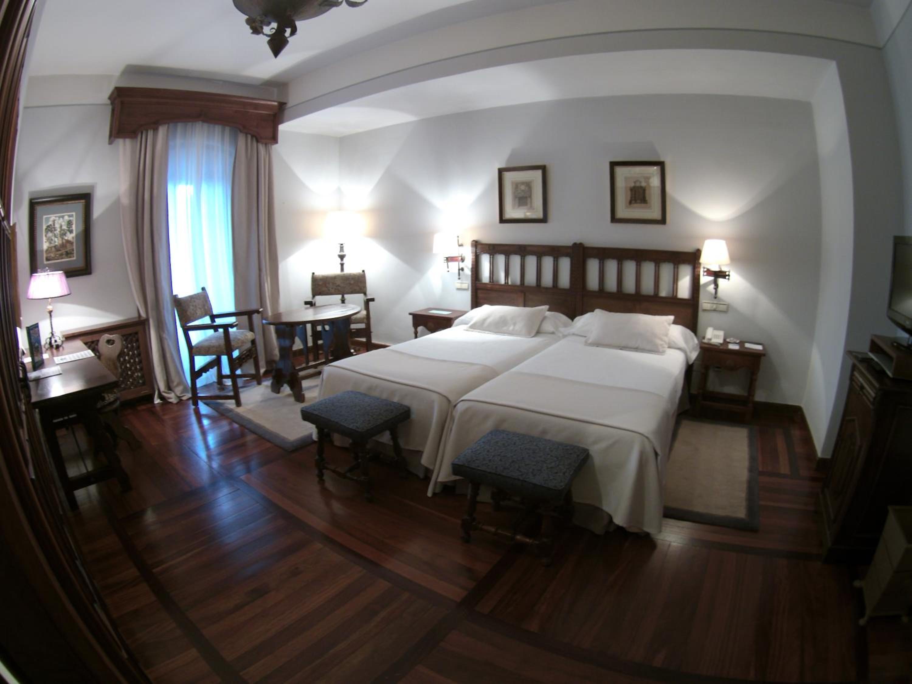 Superior Double Room - Photo 8