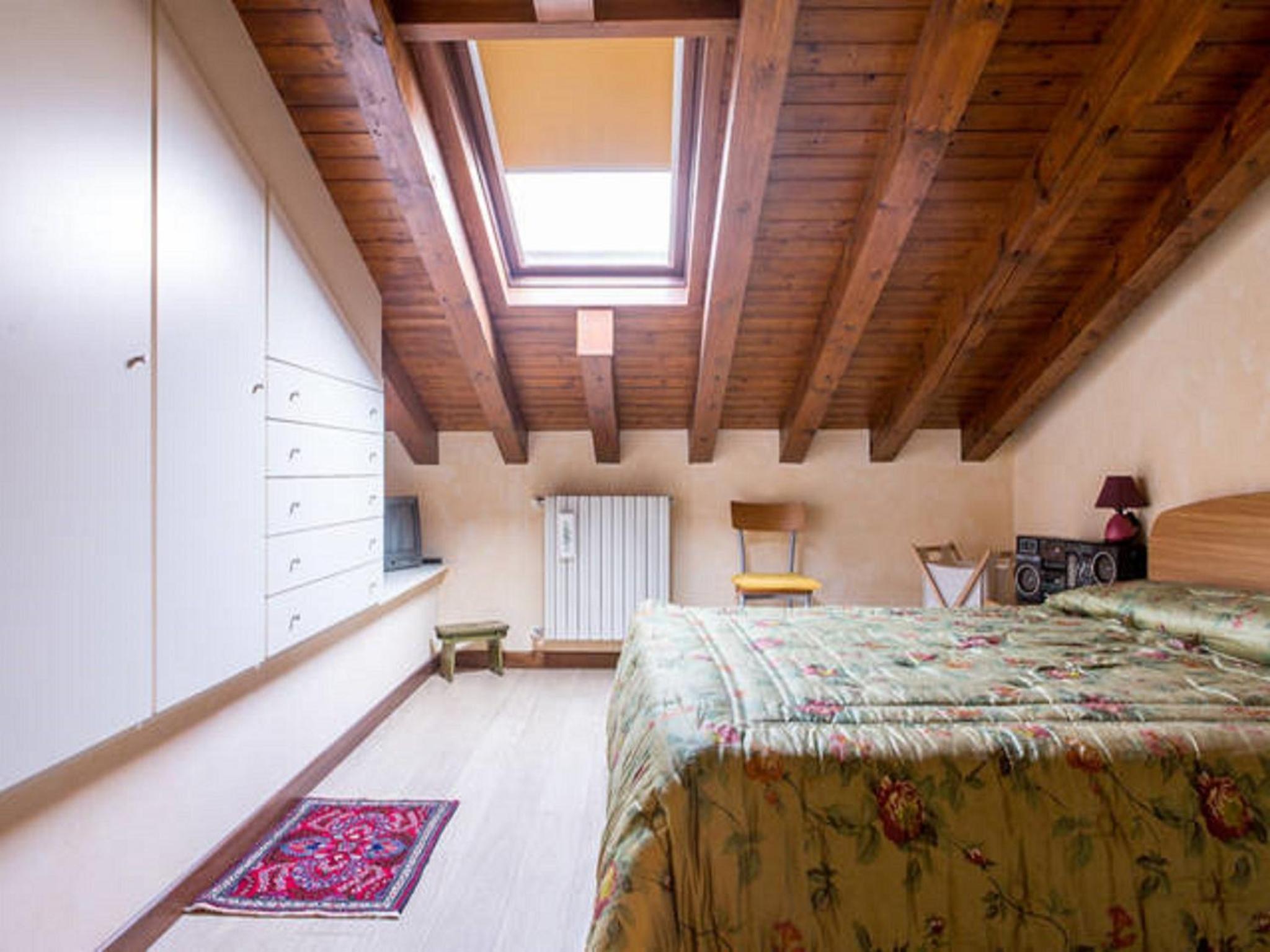 Apartment with Lake View photo 3