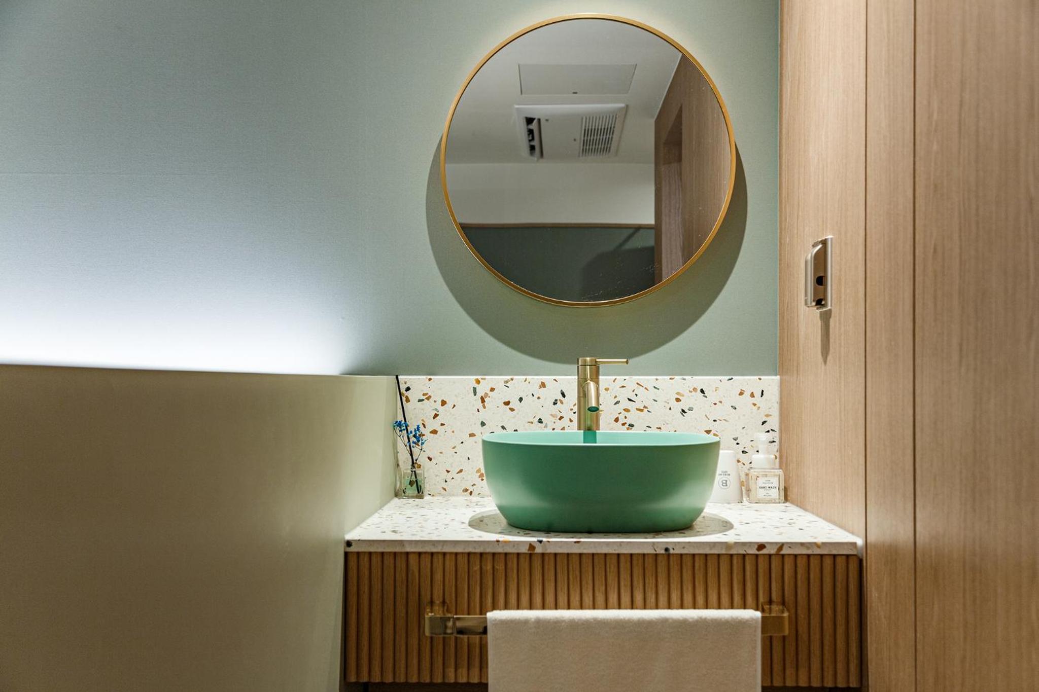 Deluxe Double Room with Shower photo 3