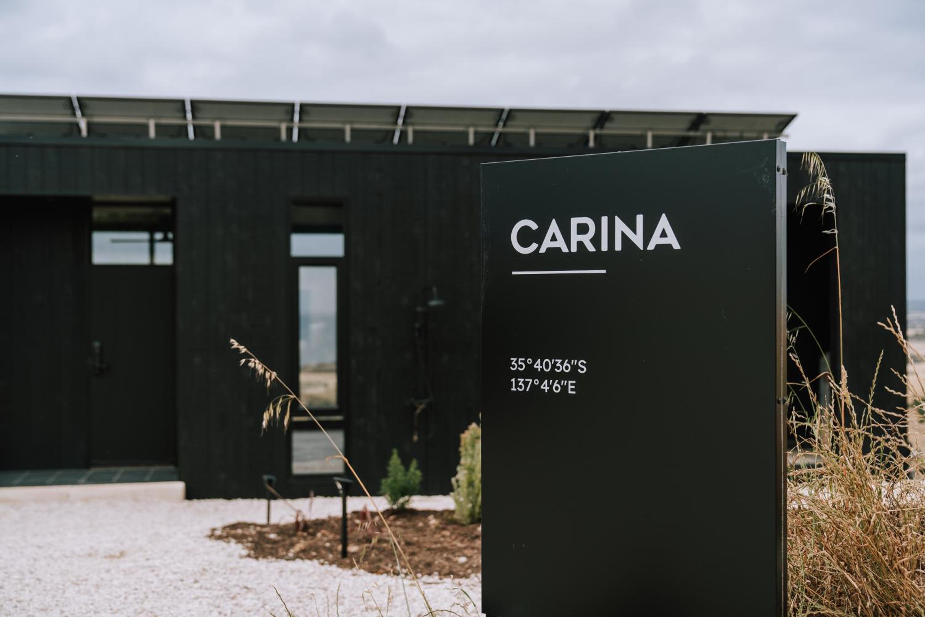 Carina - One Bedroom WanderPod photo 3