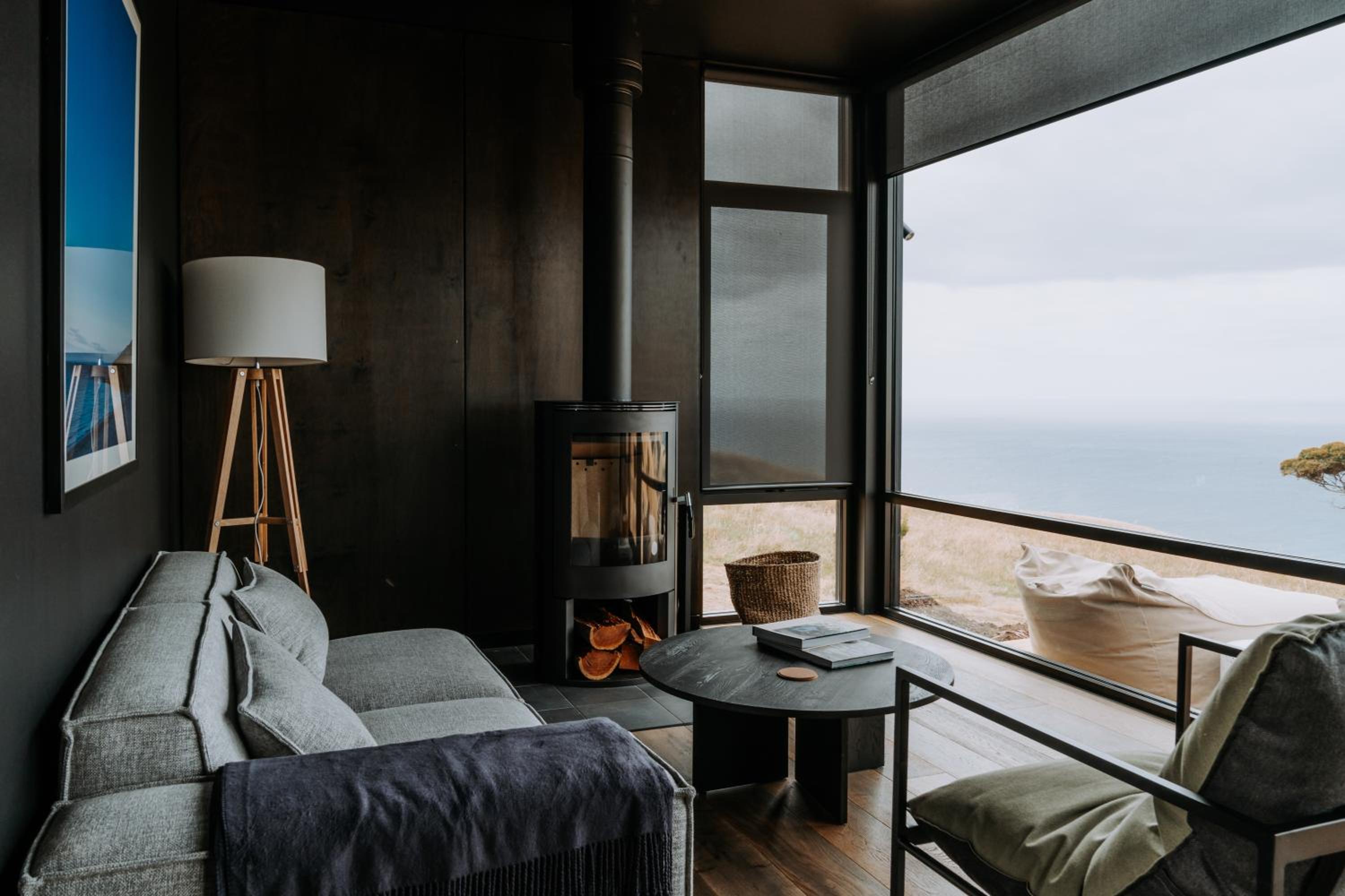 Carina - One Bedroom WanderPod photo 1