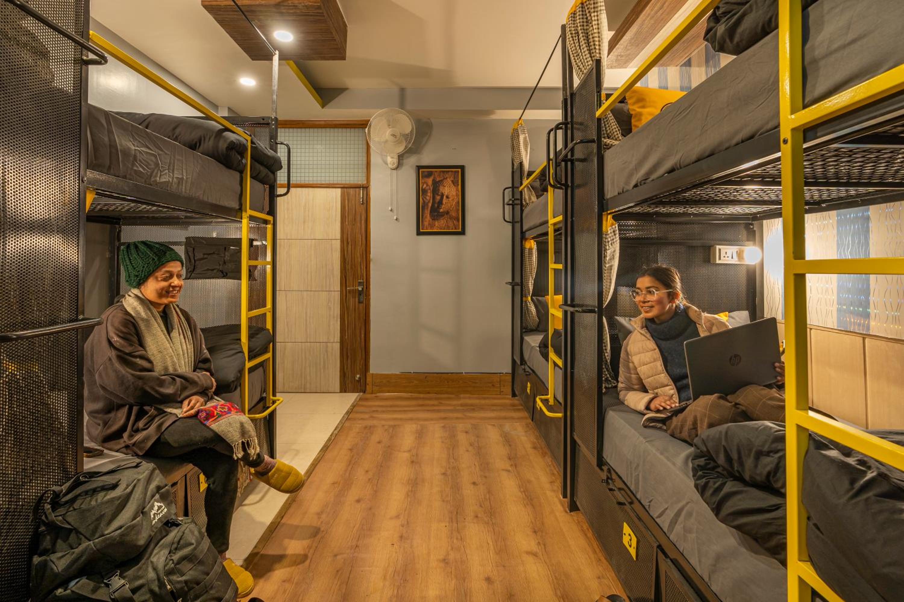 Bed in 6-Bed Female Dormitory Room photo 1