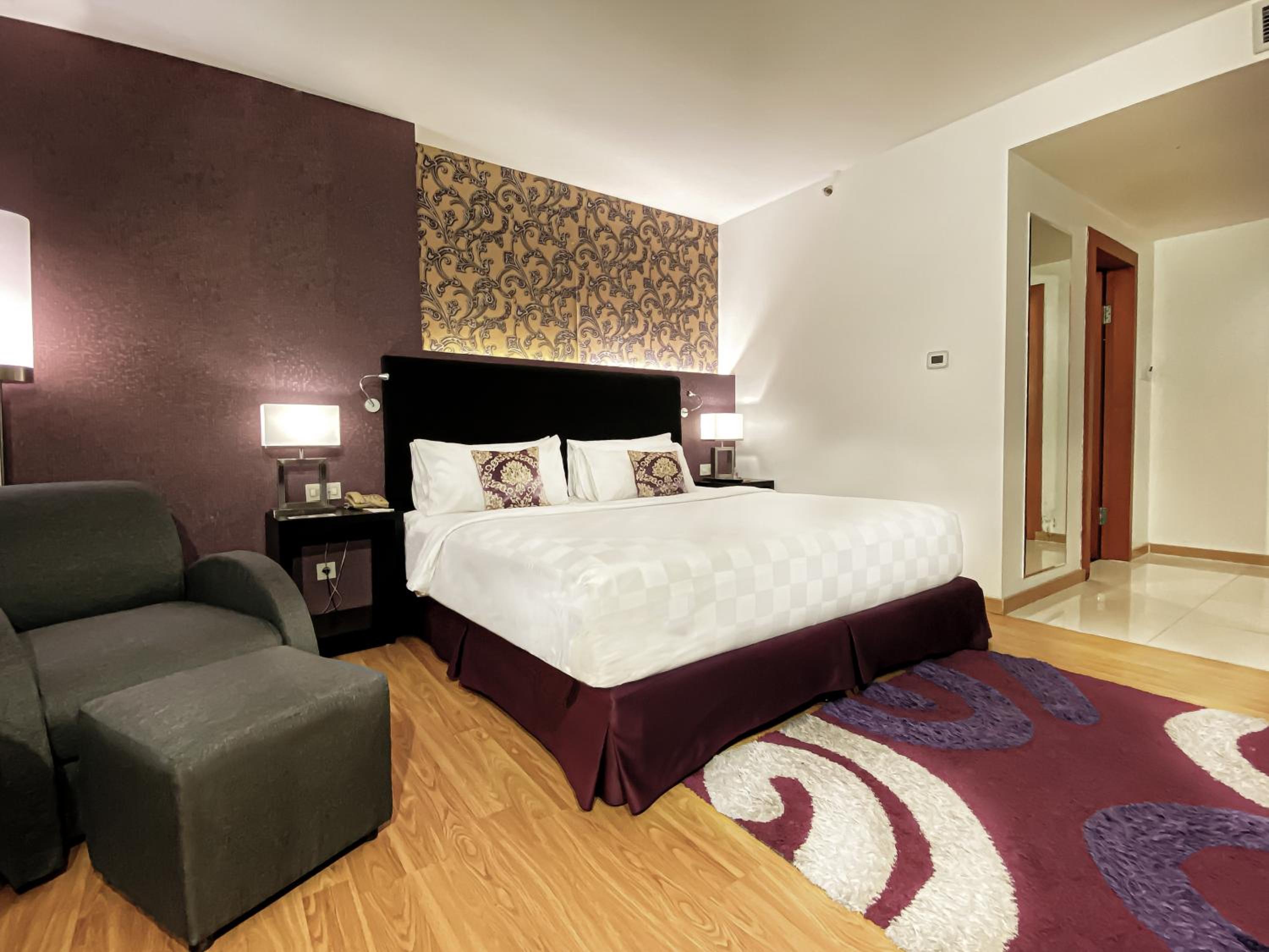 Deluxe Double Room with Bath