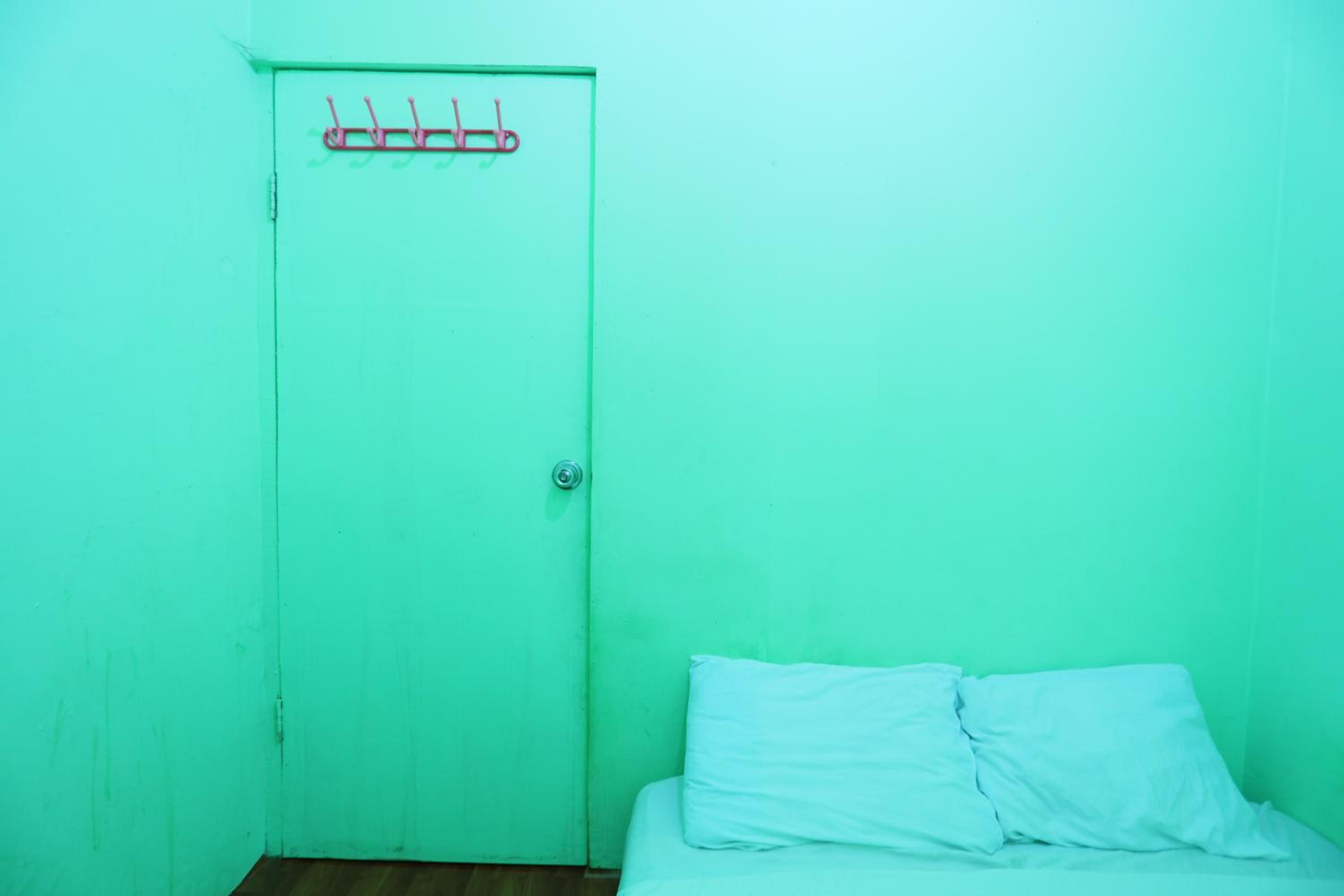 Budget Double Room - Photo 4
