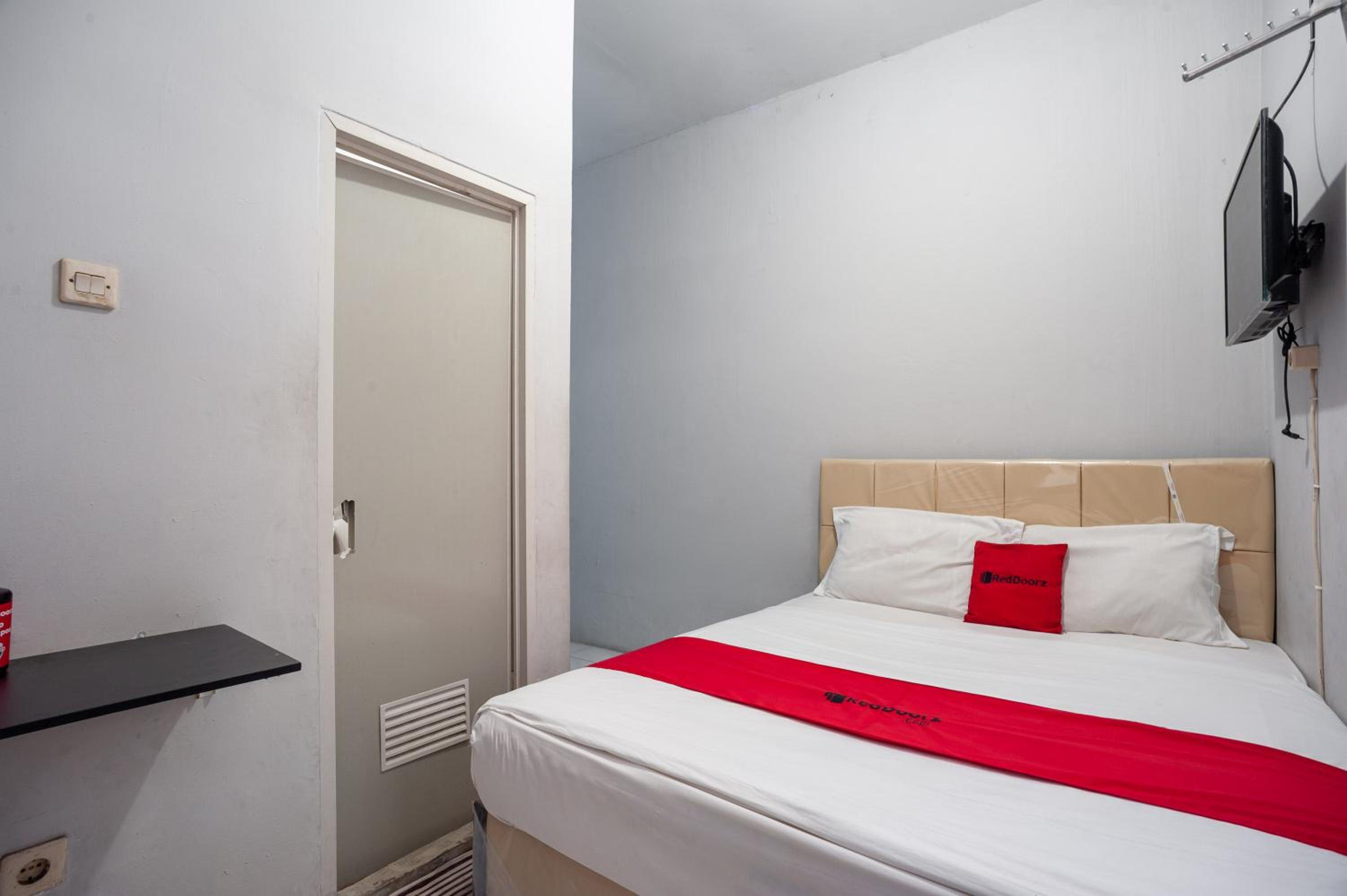 Double Room - Photo 6