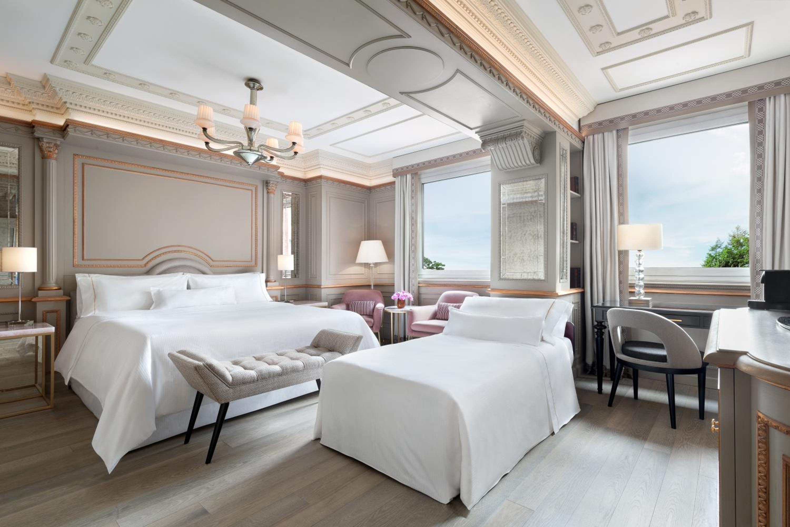 Grand Deluxe Double Room