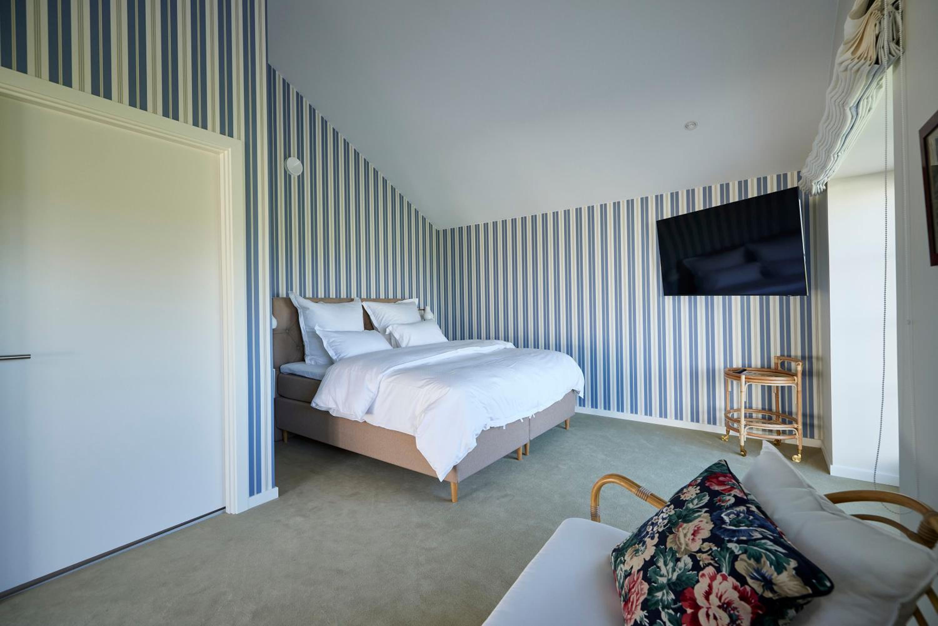 Junior Suite with Sea View photo 2