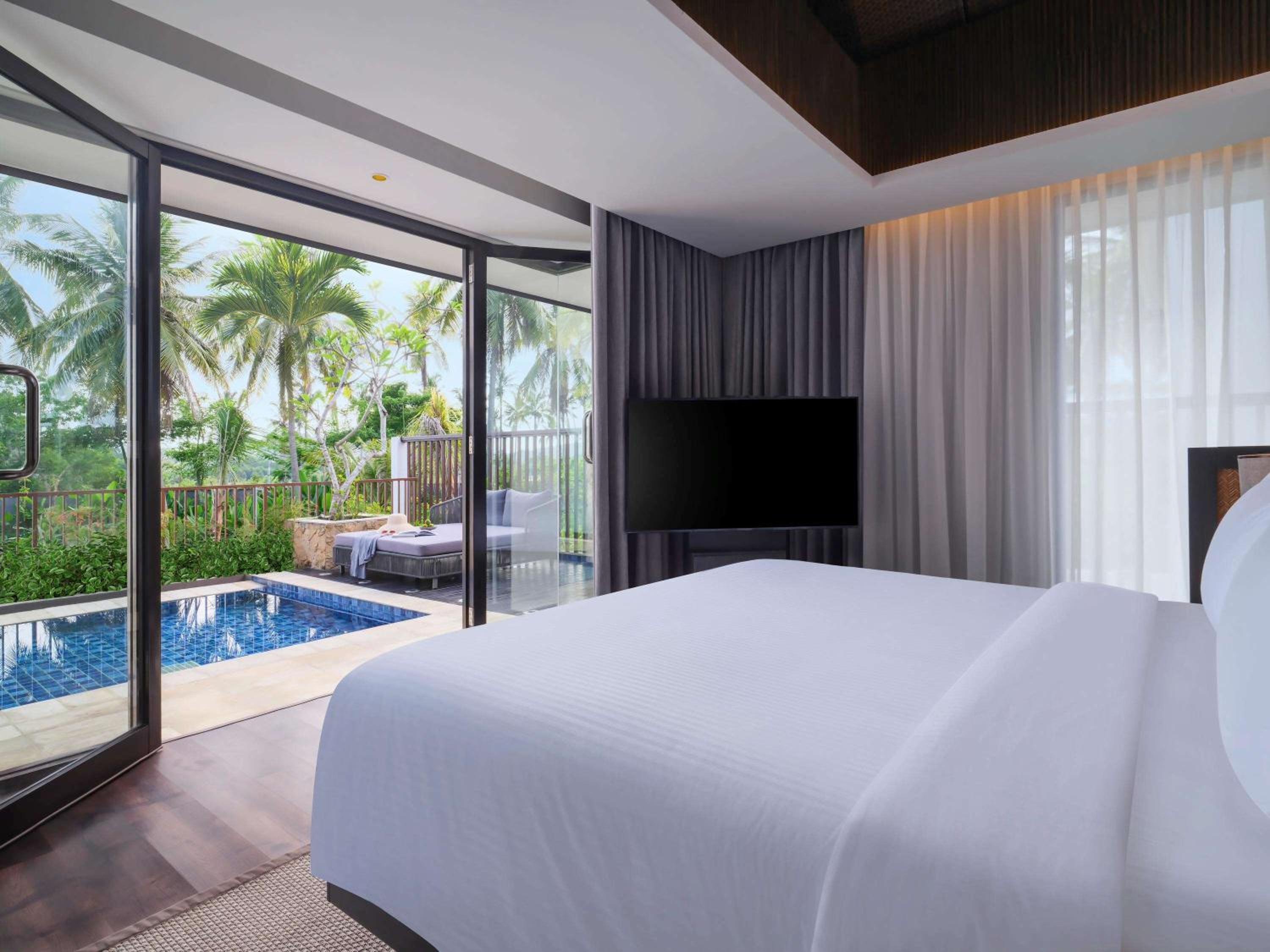 Garden King Suite with Sundeck and Plunge Pool - Photo 1