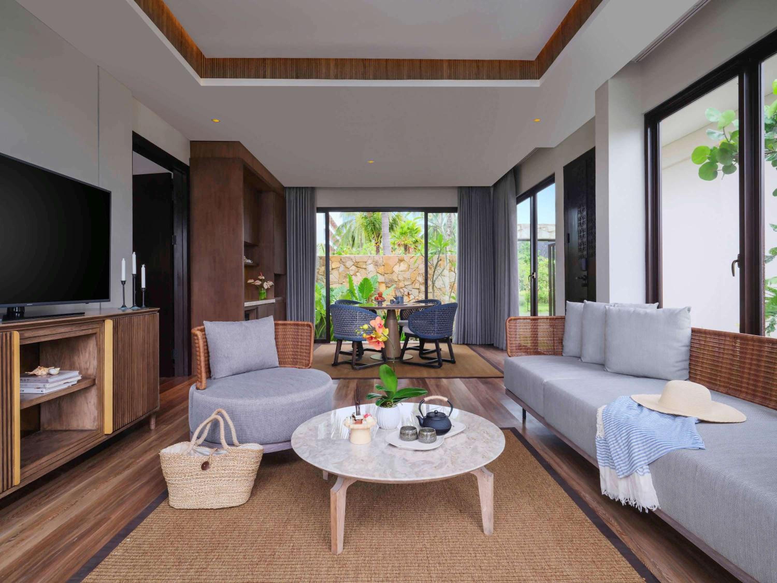 Two Bedroom Garden Villa with Swimming Pool - Photo 5