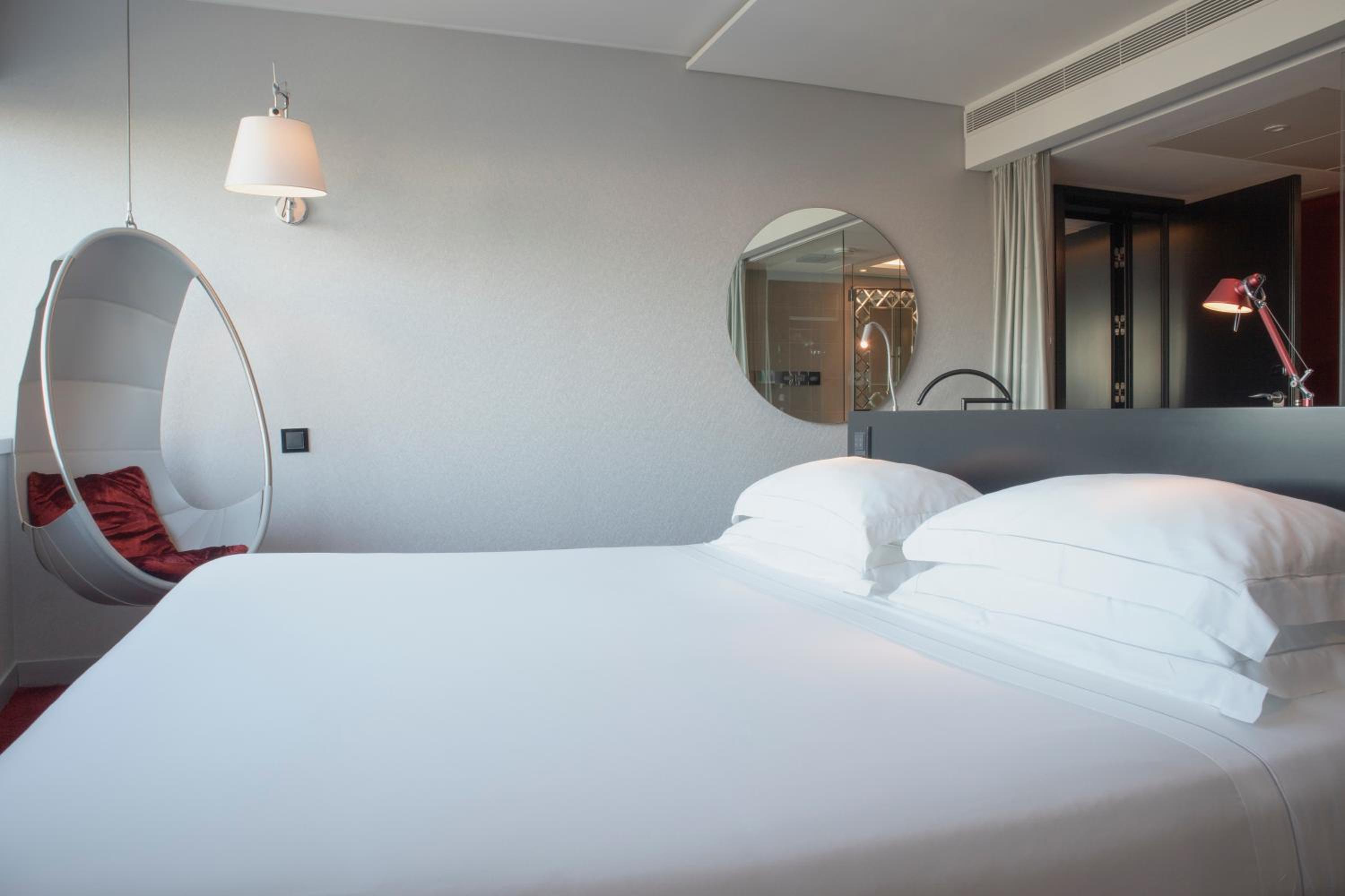 Special Offer - Deluxe Double Room photo 3