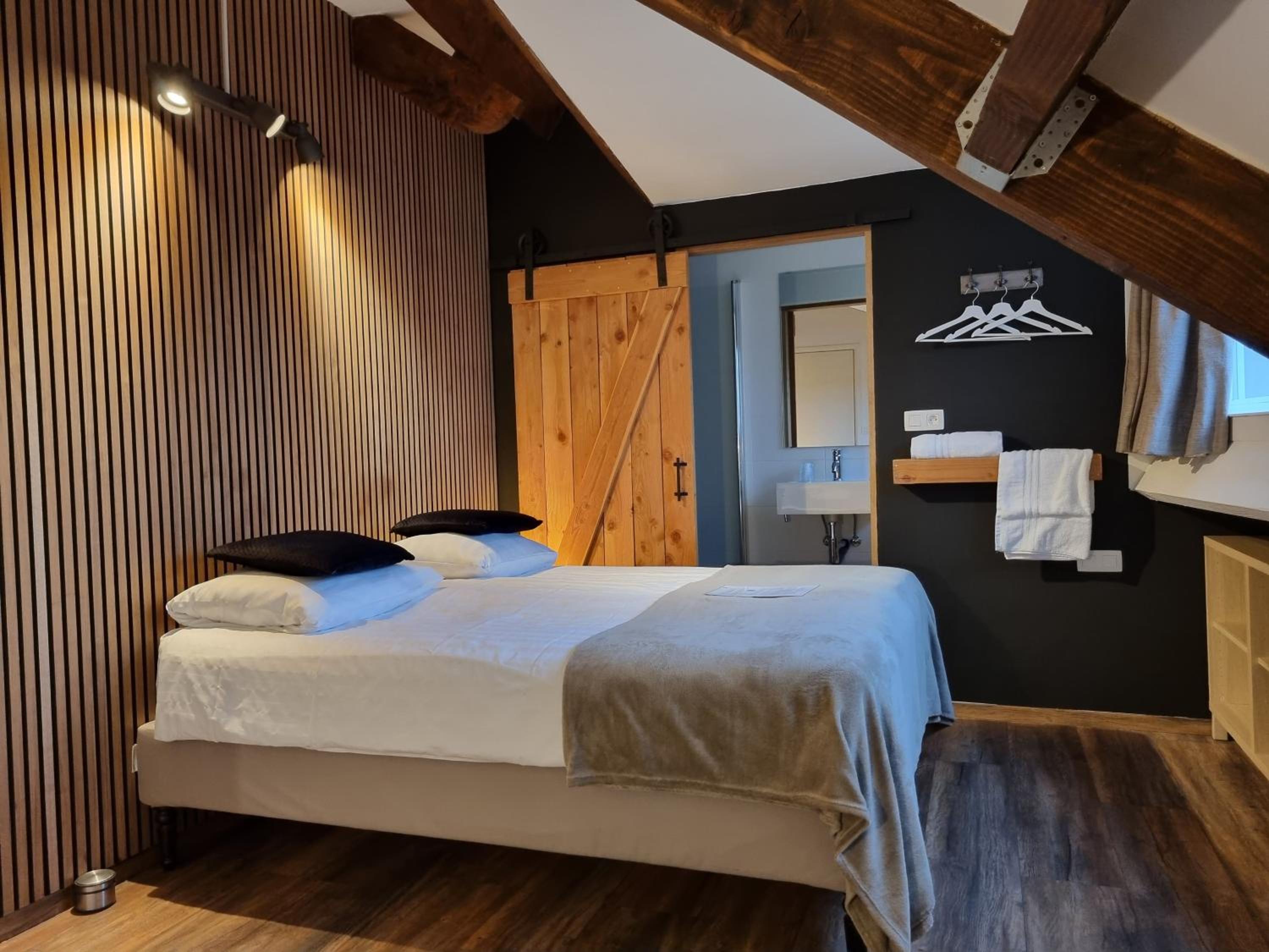 Double Room photo 2