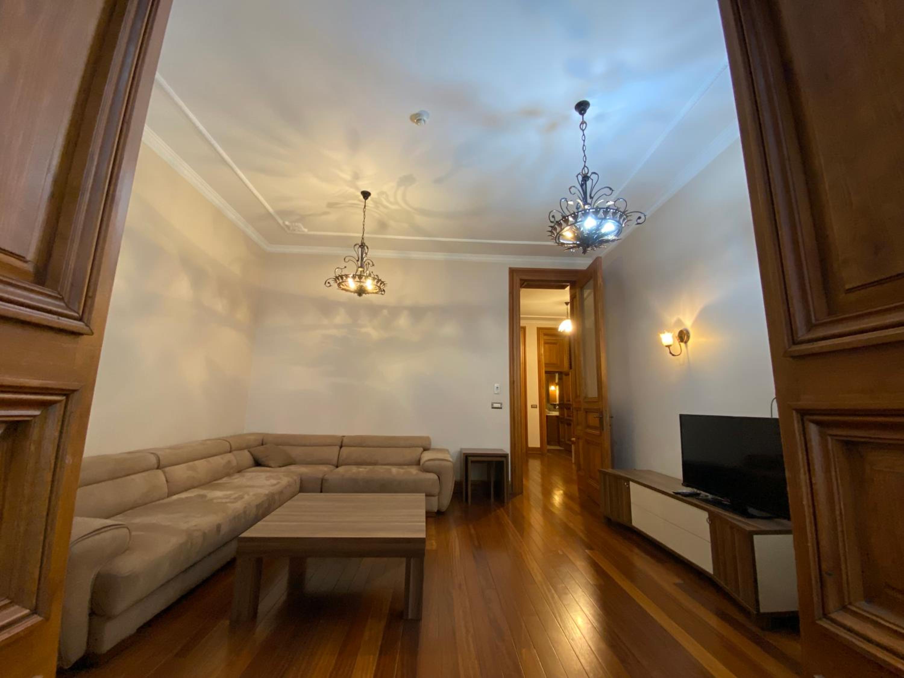 One-Bedroom Apartment photo 3